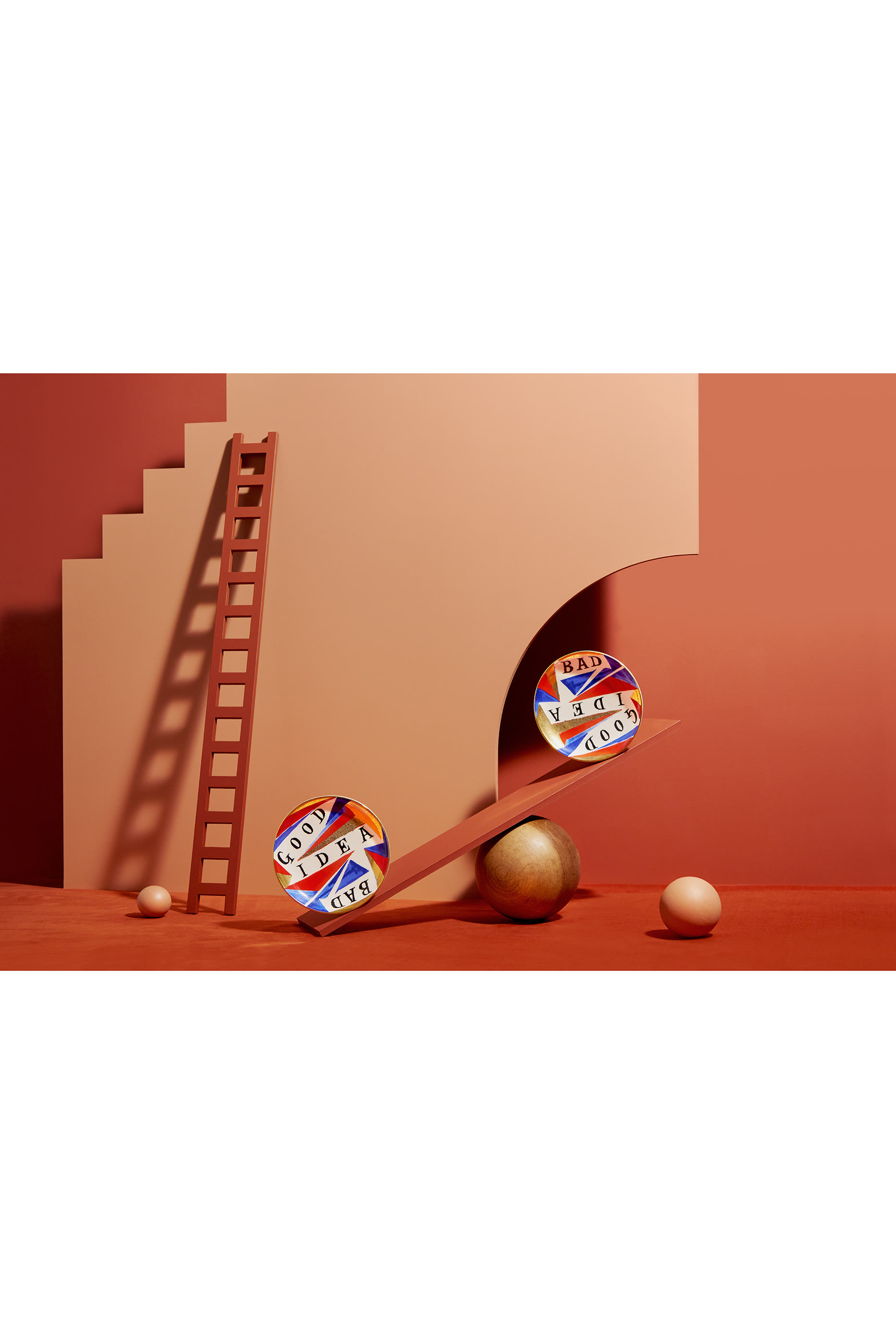 طبق رون هوفمان بنقشة جود/باد آيديا