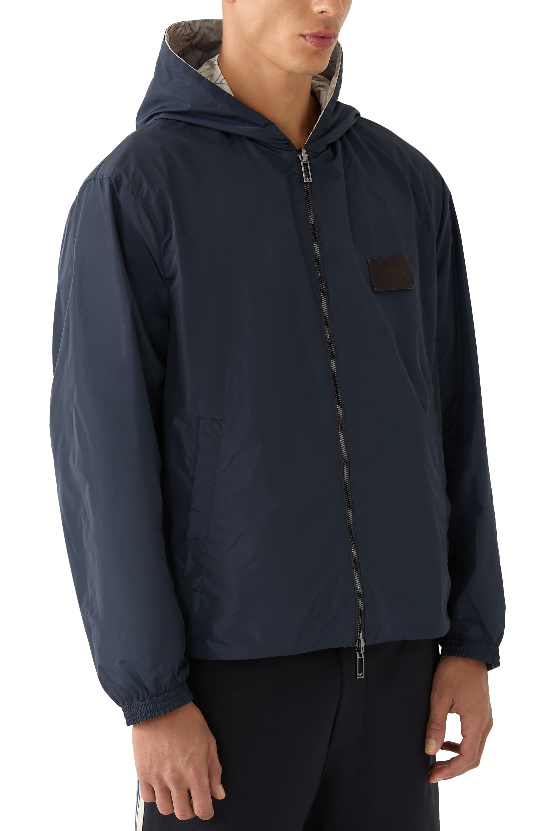 هودي بنمط جاكيت بطبعة