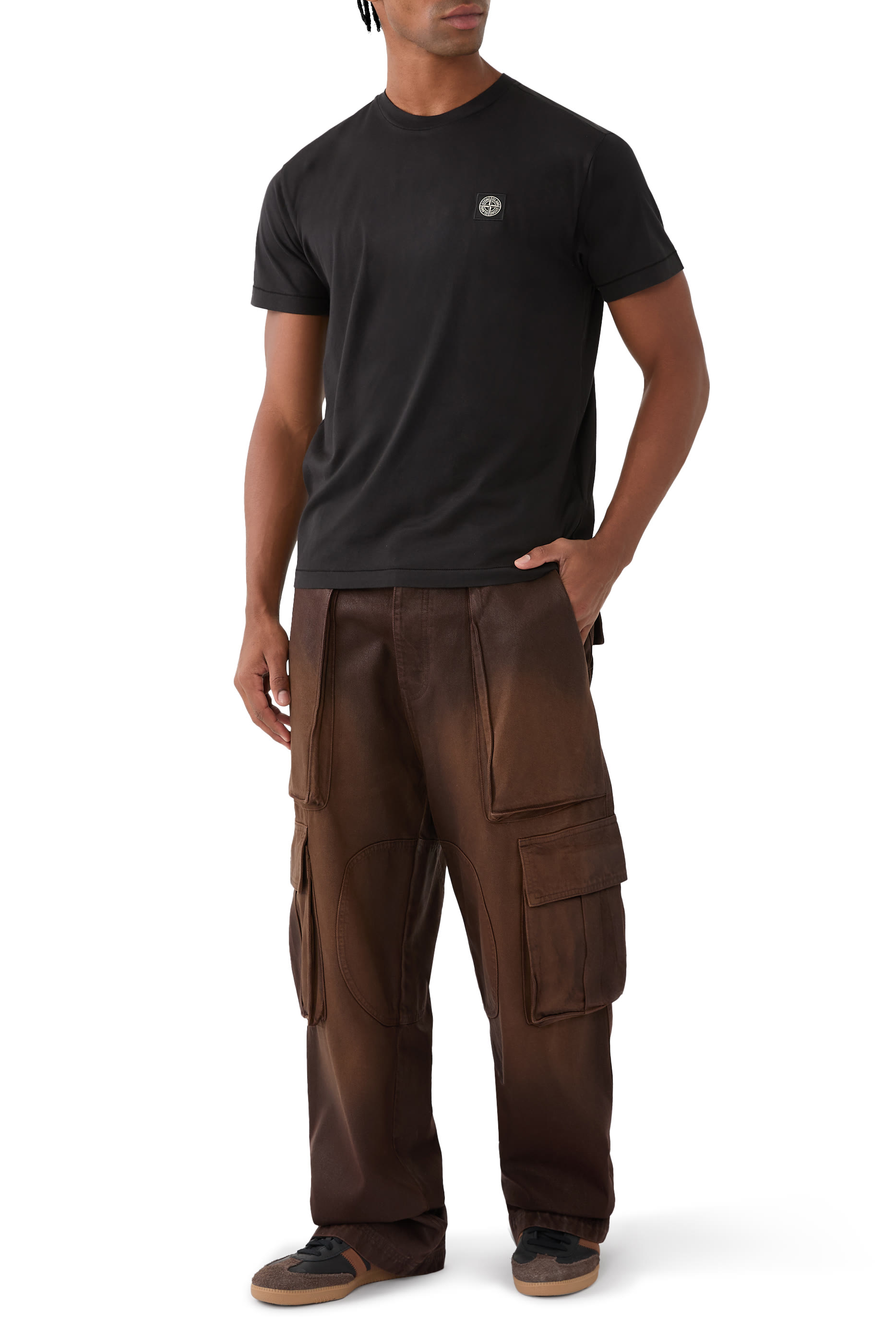 تيشيرت مزين برقعة بوصلة بشعار الماركة