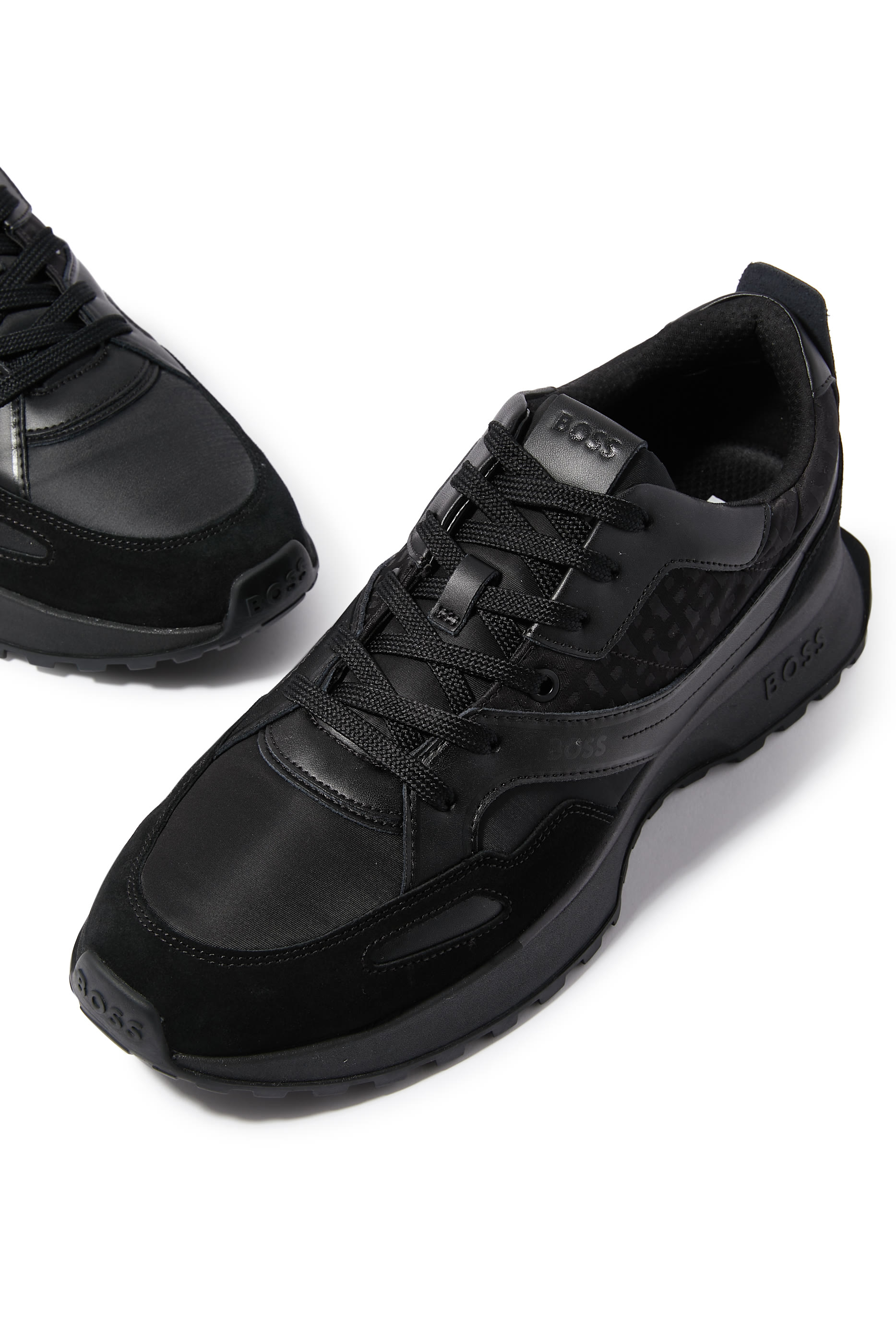 سنيكرز جونل قماش شبكي وجلد