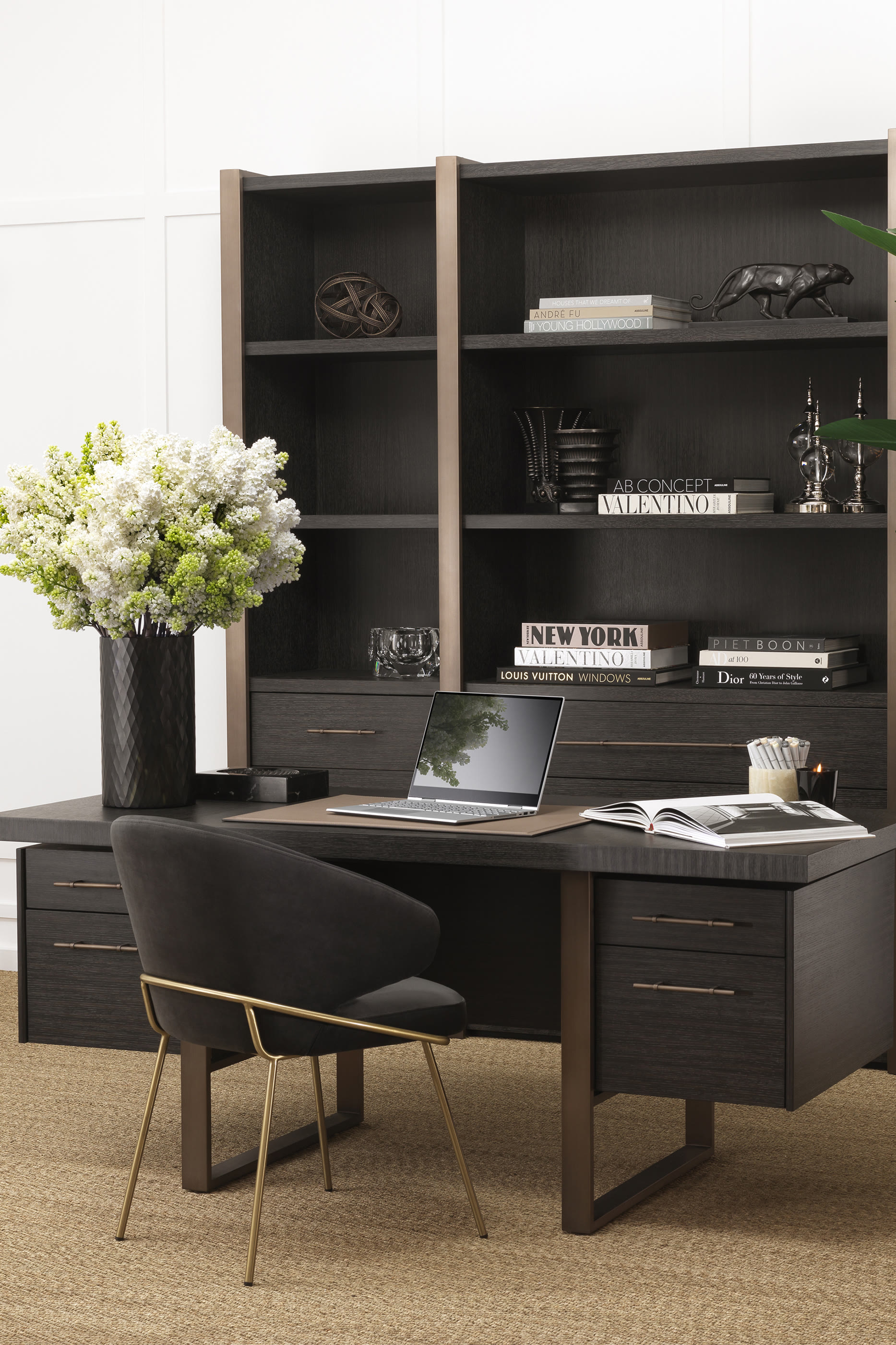 مكتب كانوفا رمادي داكن