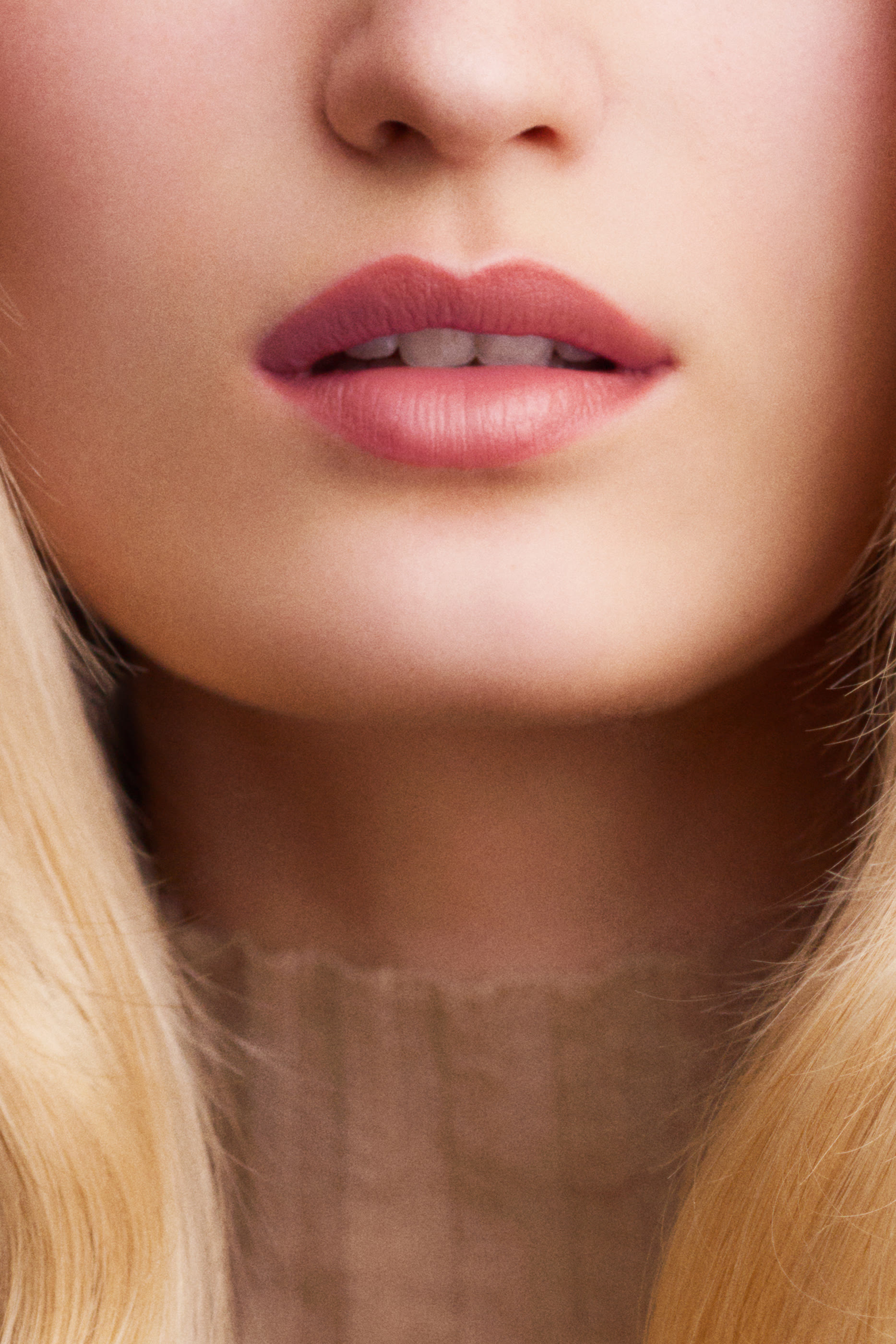 مجموعة أحمر الشفاه Rouge Hermès, عبوة لإعادة ملء أحمر الشفاه بتركيبة مات غير لامع