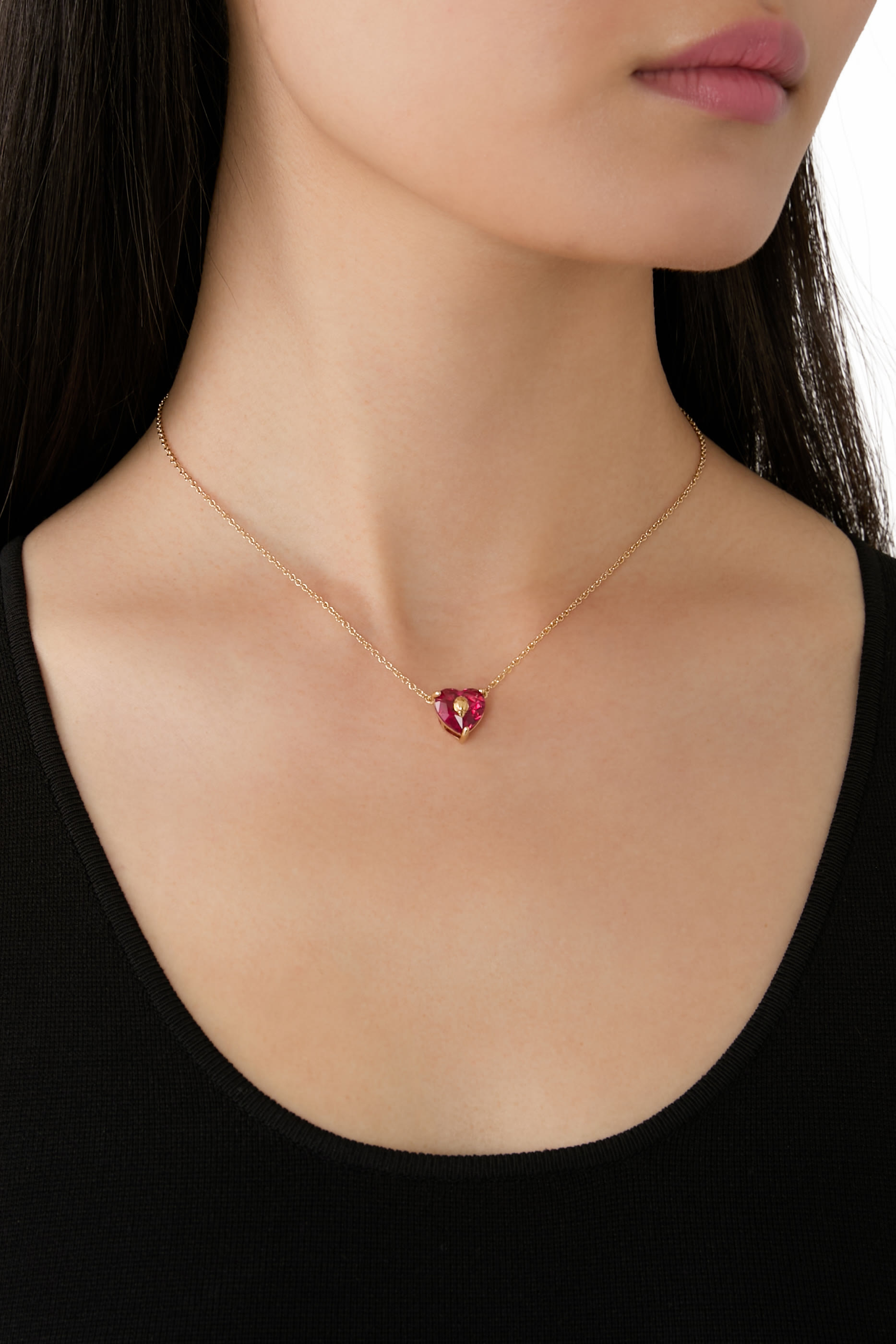 قلادة بدلاية بتصميم قلب مرصعة بالكريستال