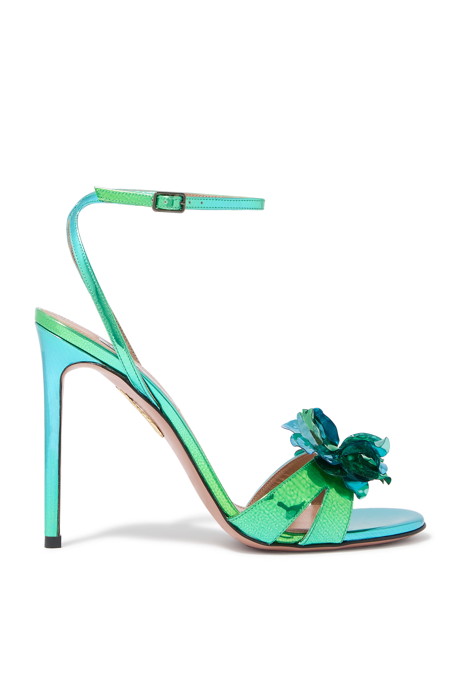 صندل سمر صن  105 بمقدمة مفتوحة