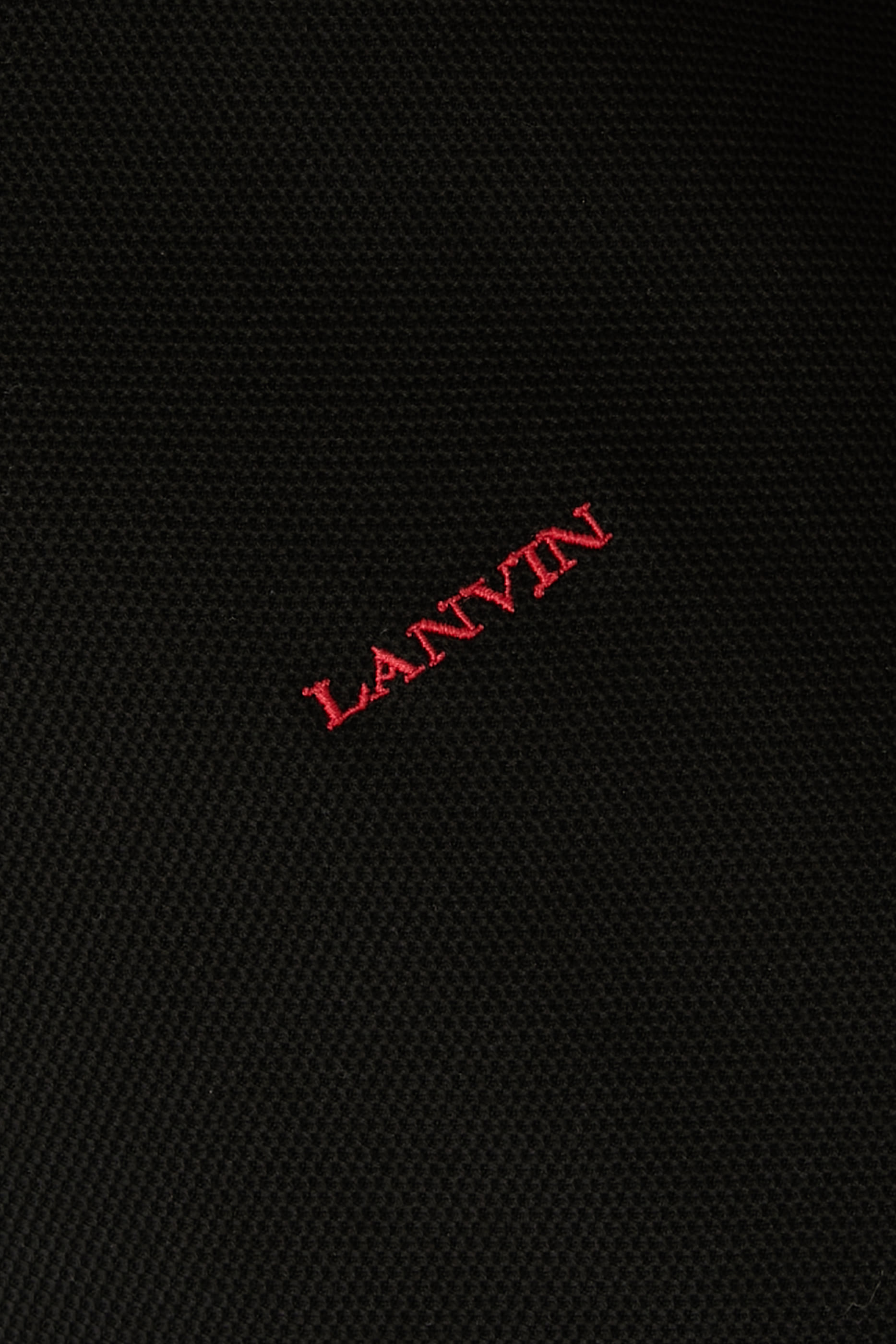 قميص بولو بشعار الماركة