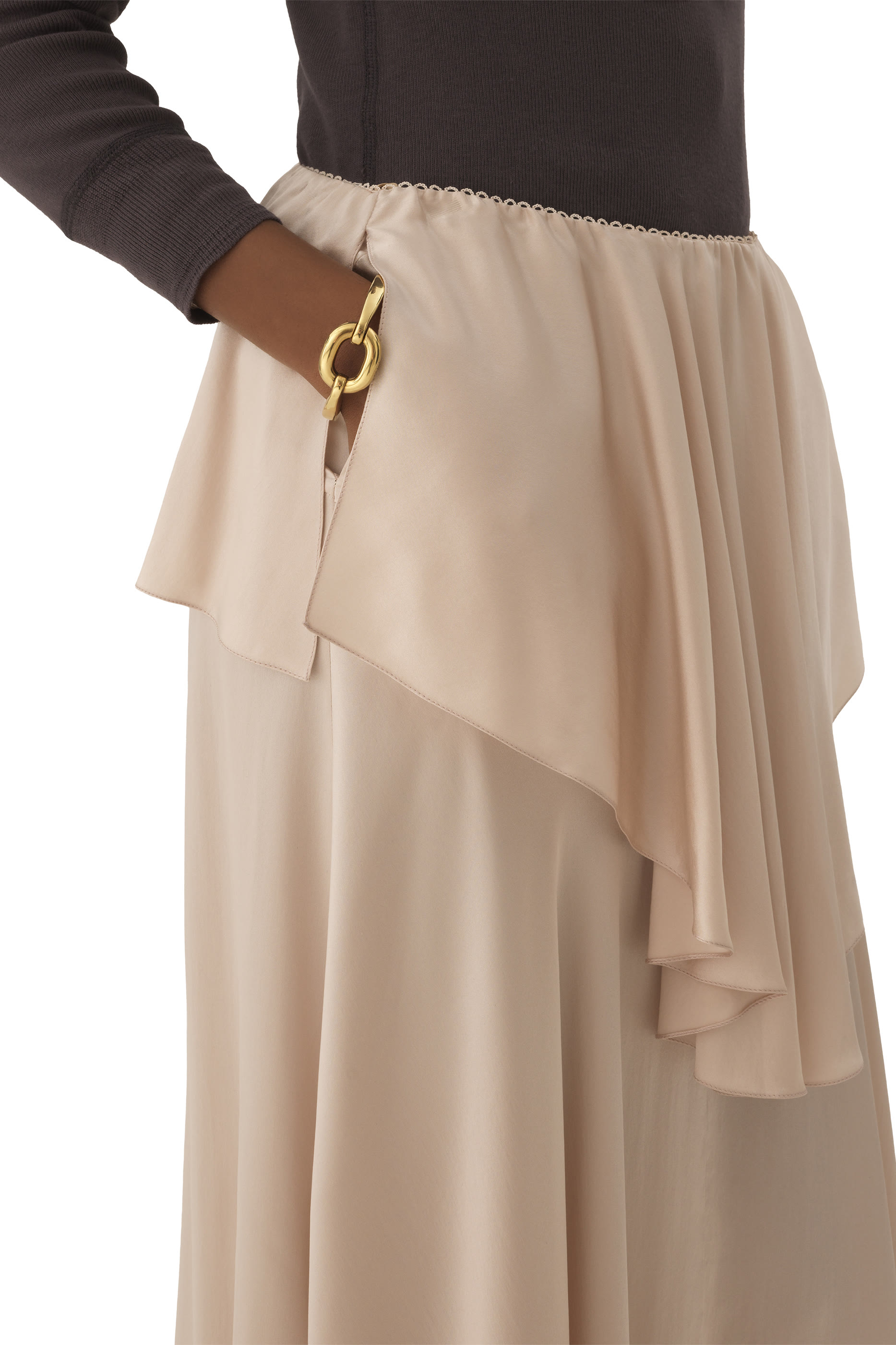 تنورة متوسطة الطول بطبقتين قماش انسيابي