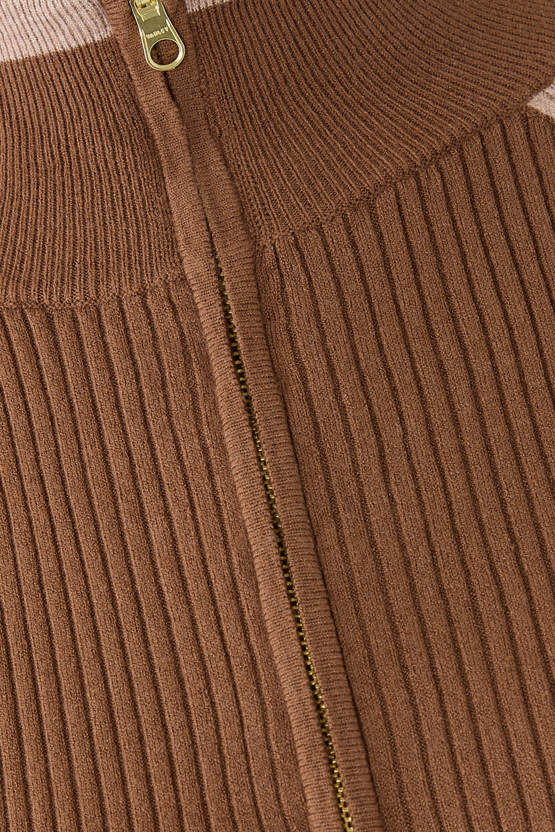 كنزة منسوجة بيلينجس بنصف سحاب