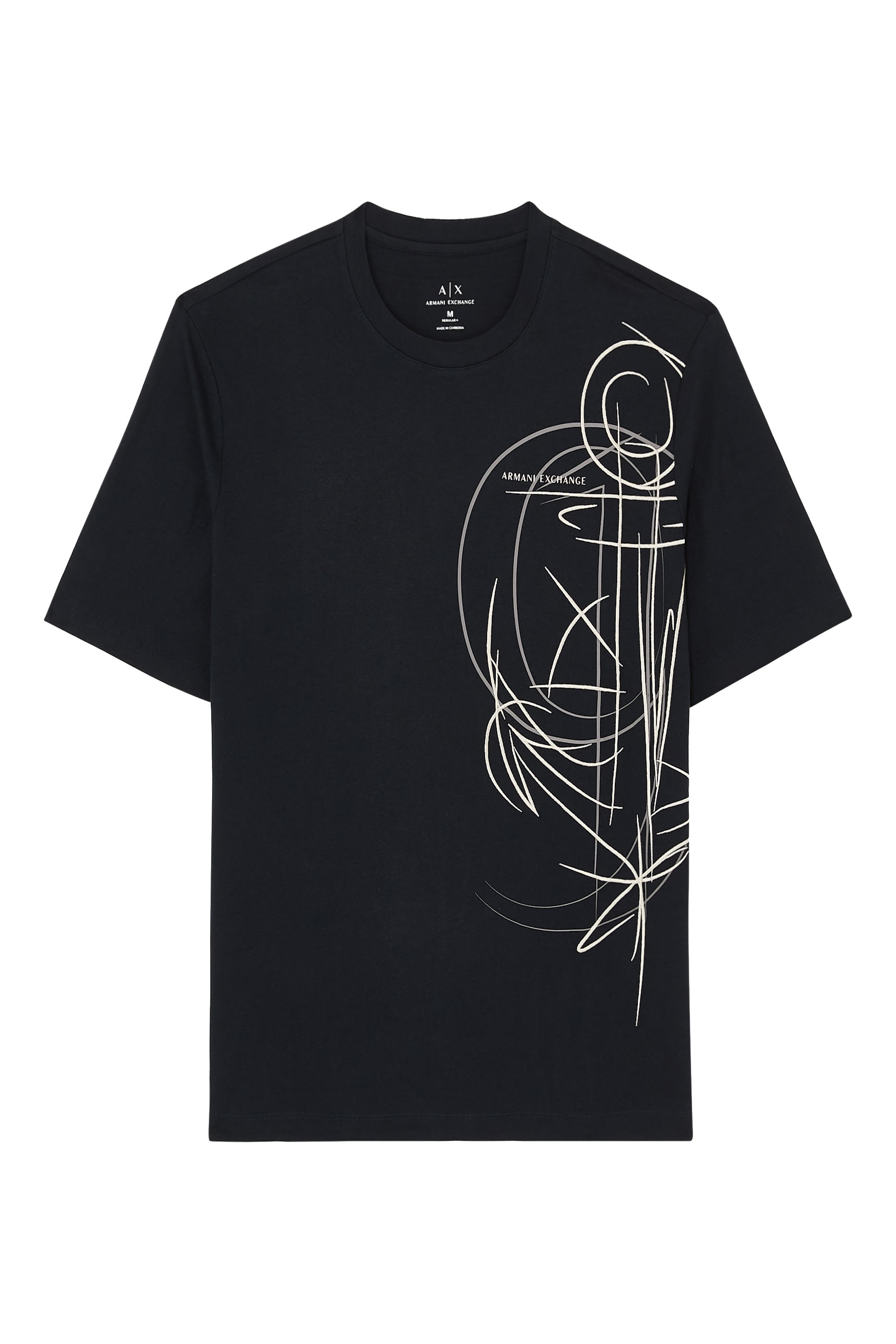 تيشيرت مزين بطبعة بشعار الماركة على الصدر الجانبي