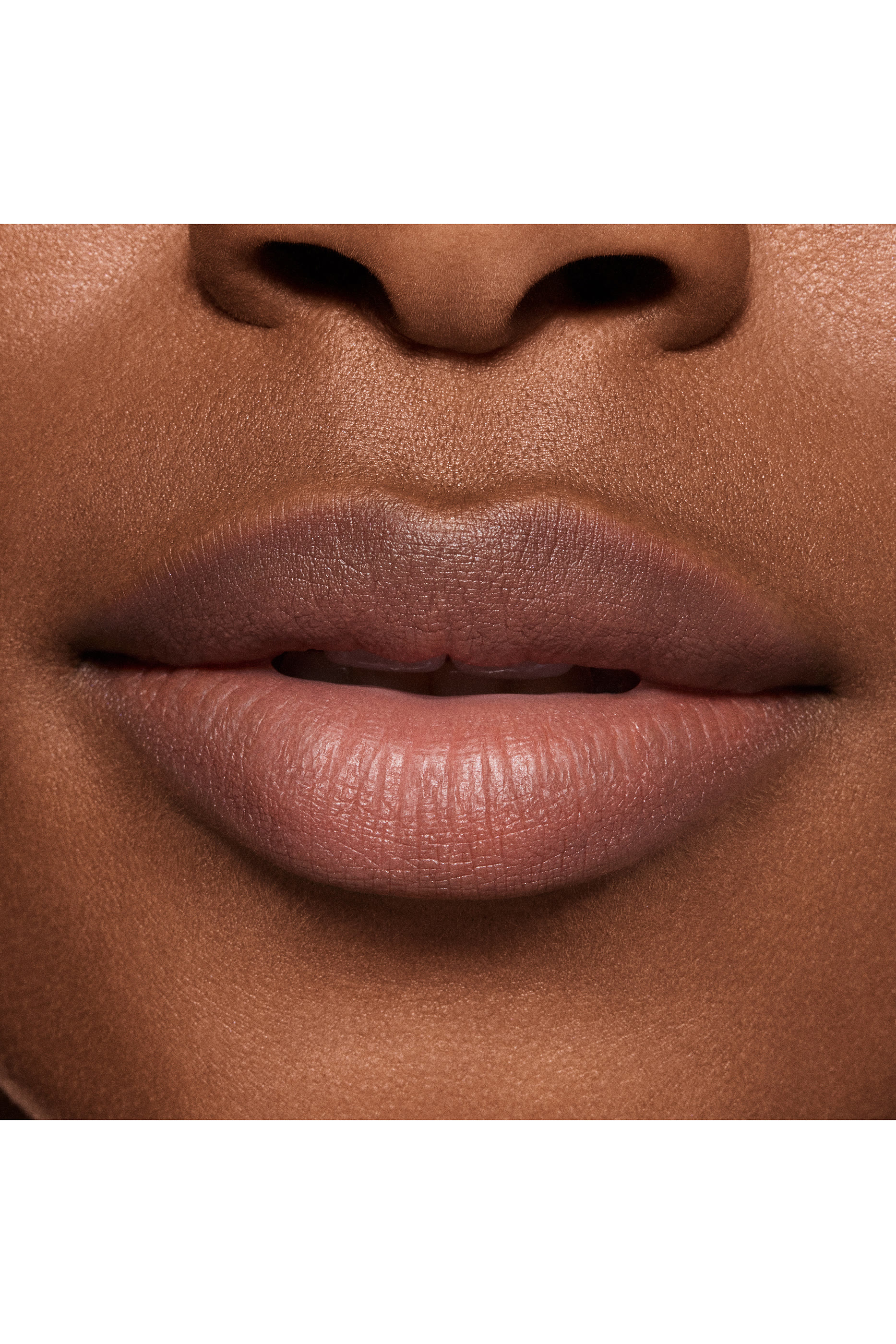 أحمر شفاه باودر كيس هايزي غير لامع