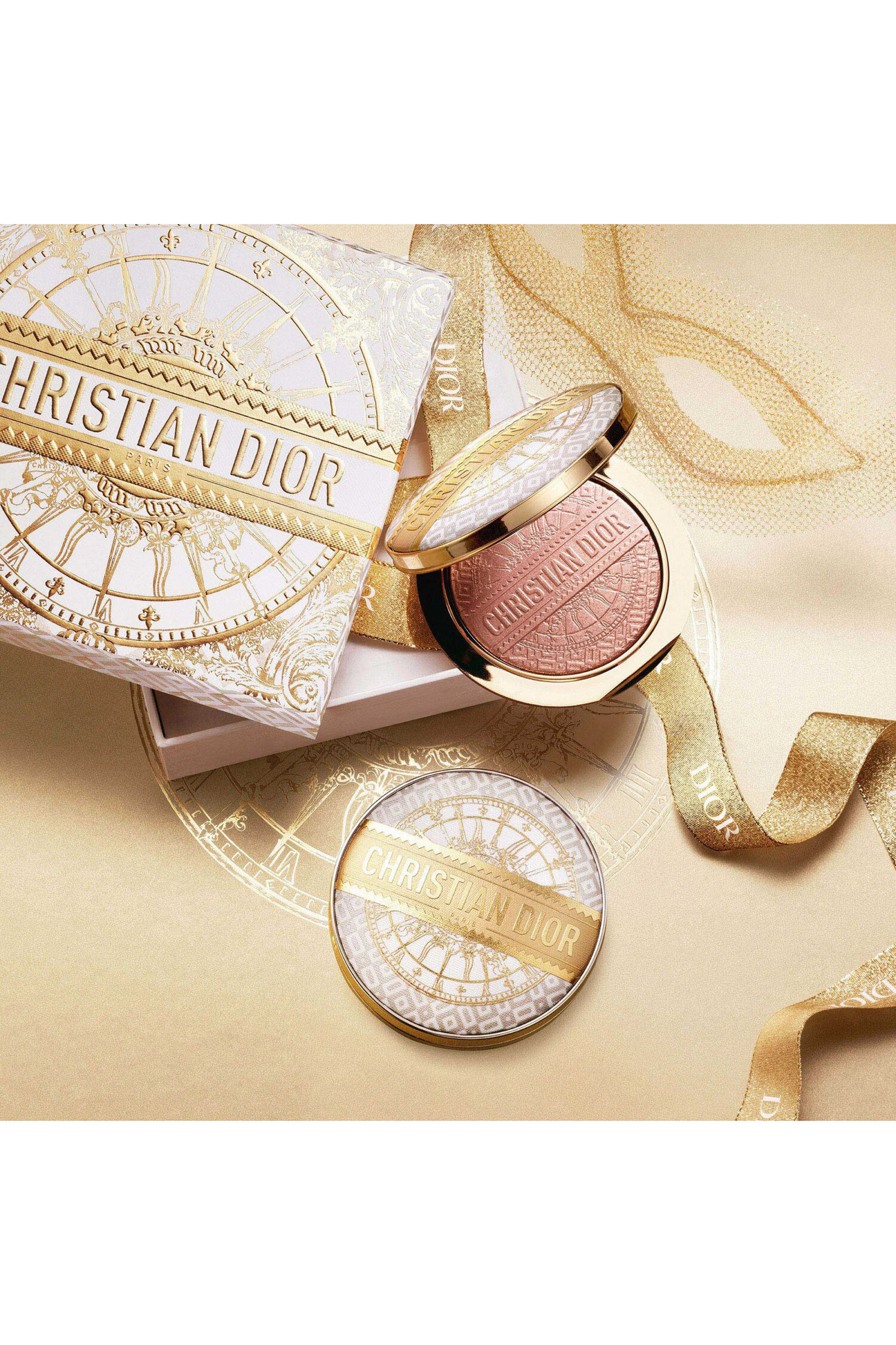 بودرة هايلايتر فوريفر كوتور بإصدار محدود