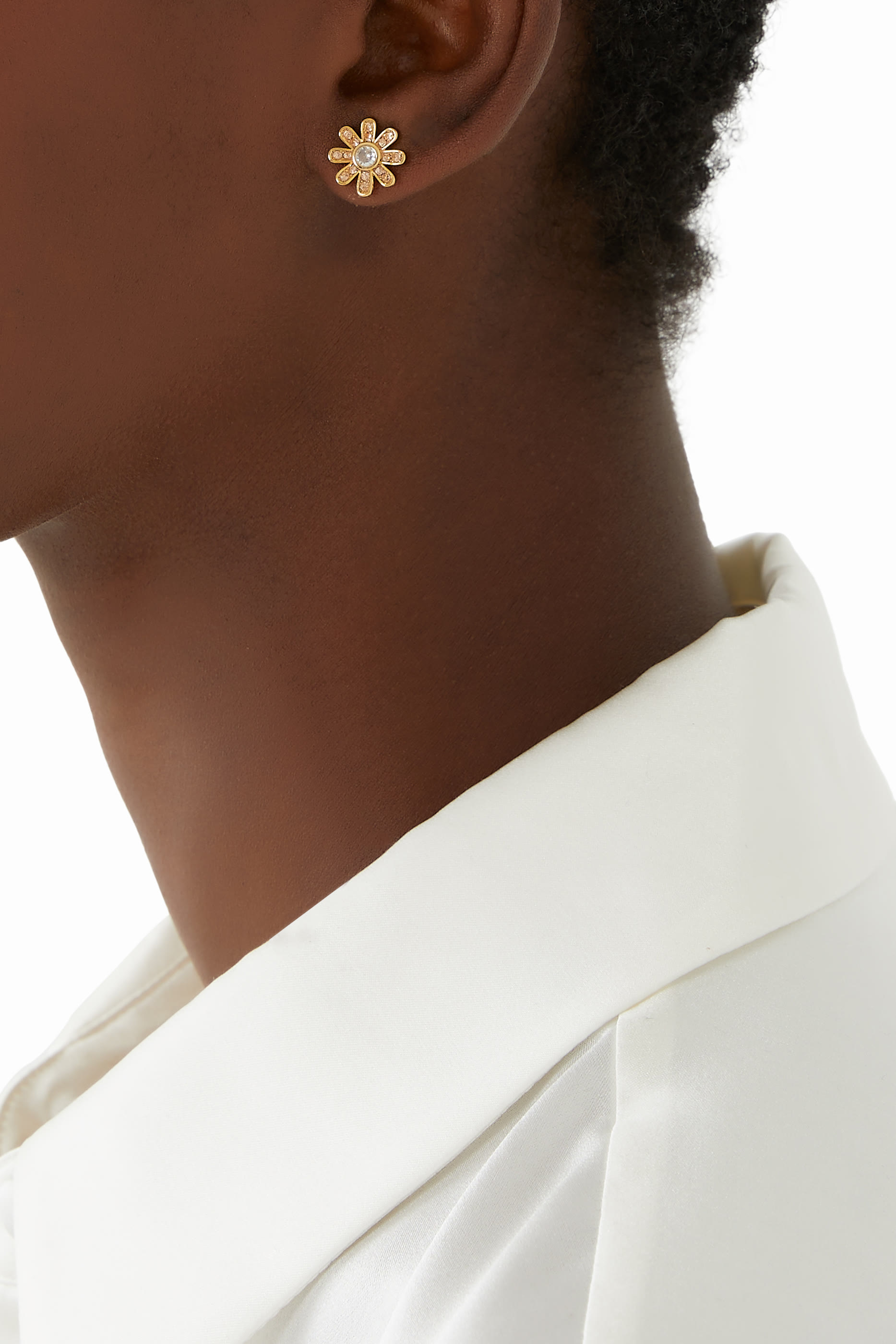 أقراط بيرستينج بلومز