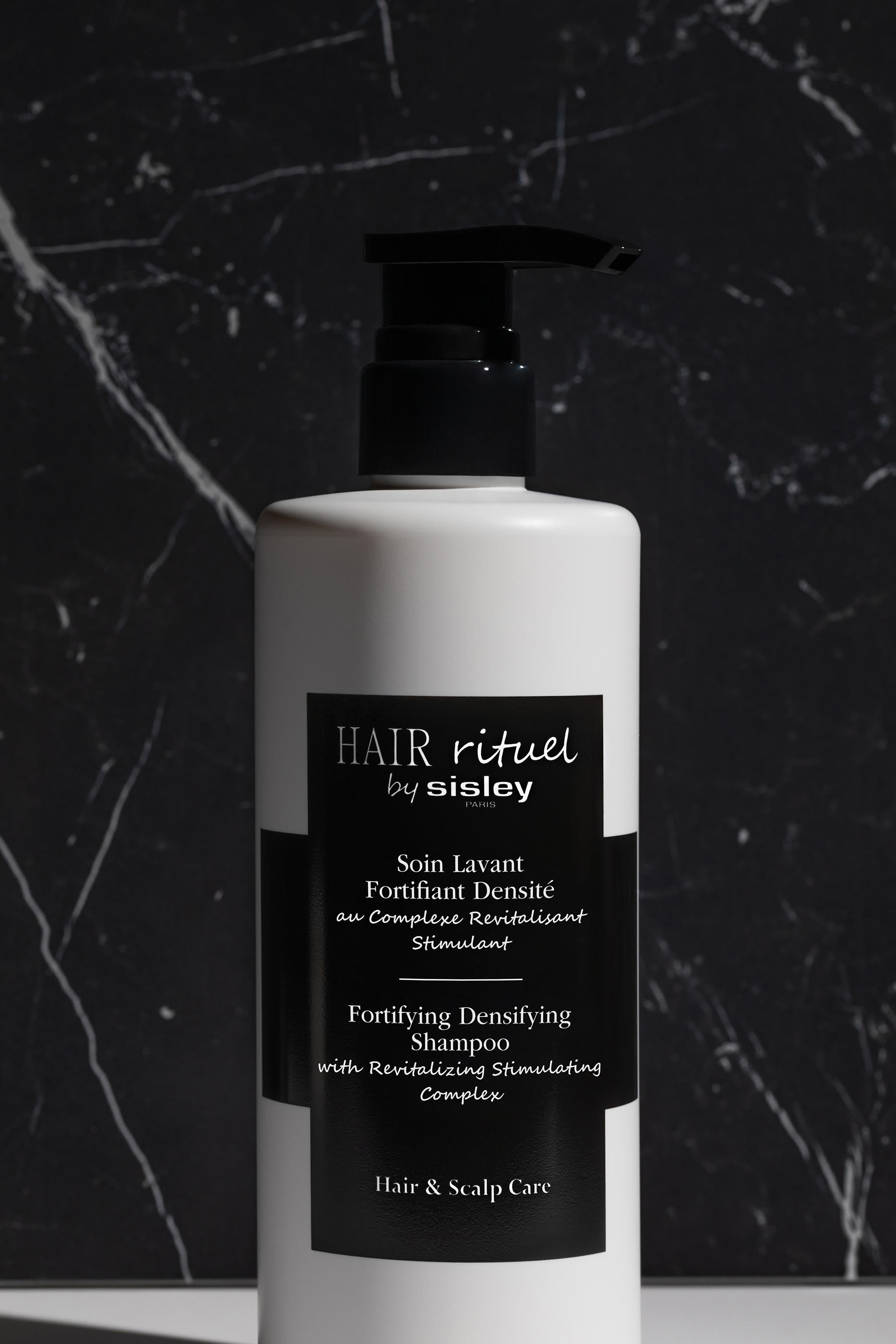 شامبو لتقوية وتكثيف الشعر