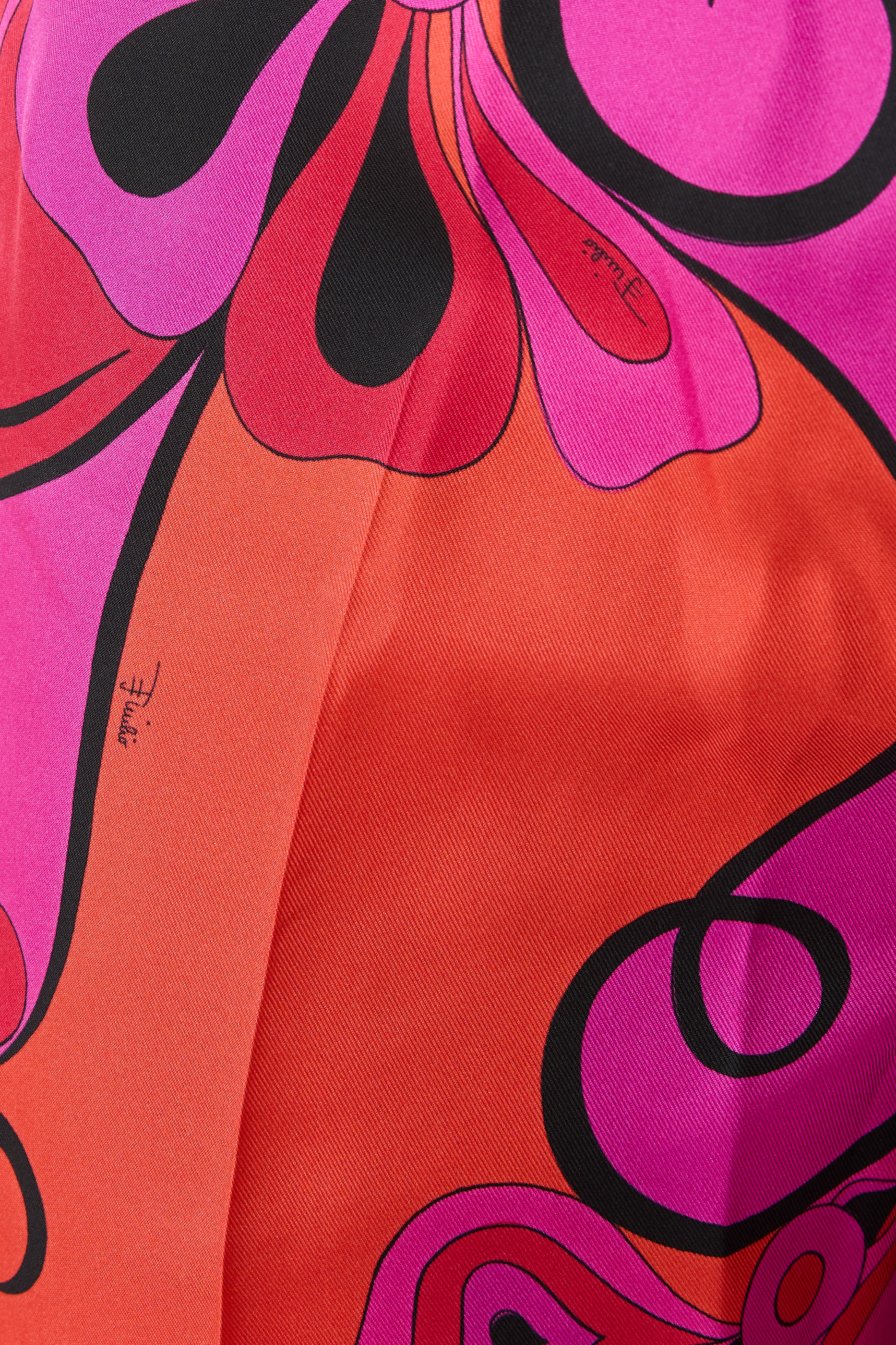 بنطال بالازو بطبعات