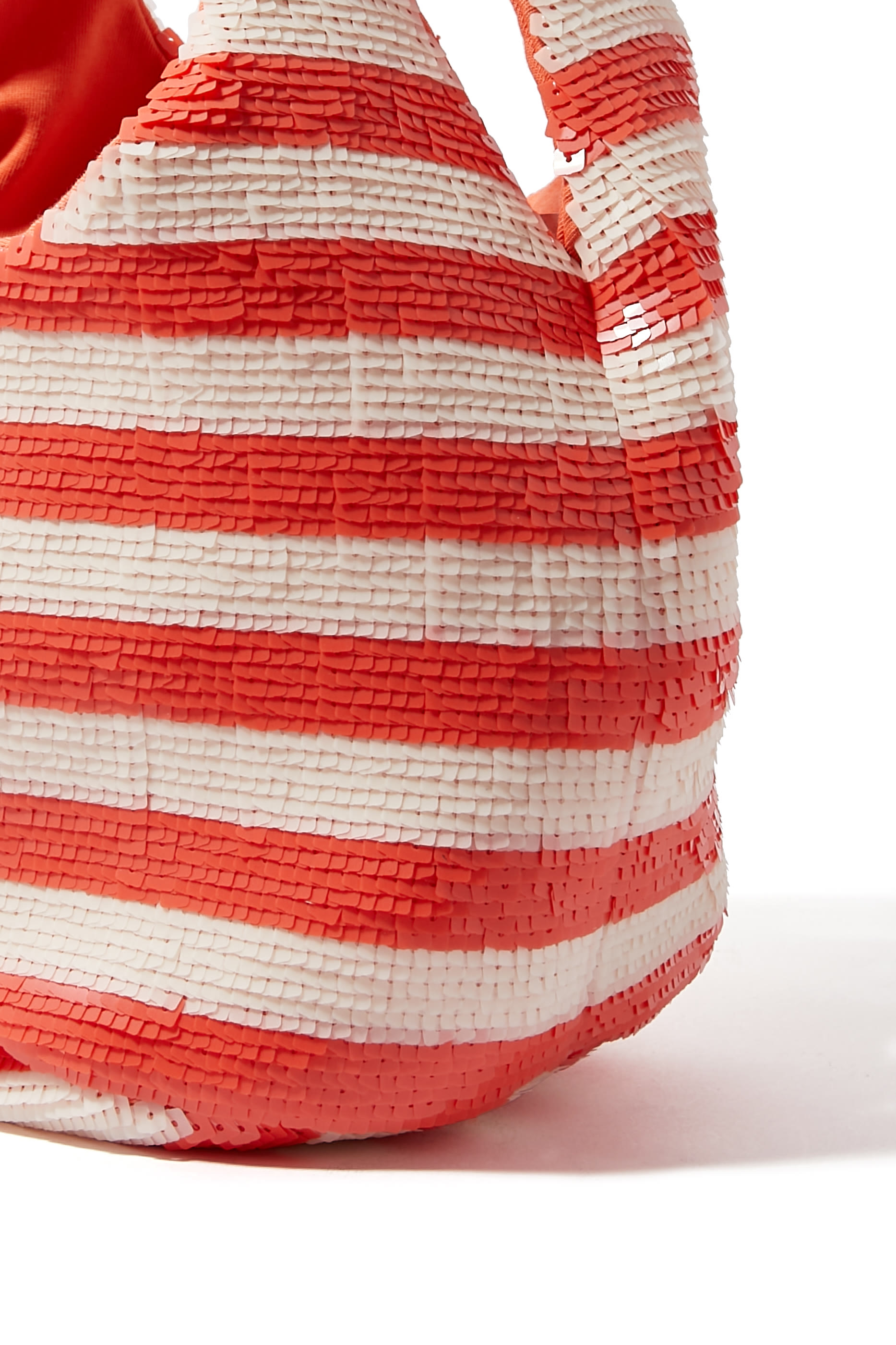 حقيبة يد صغيرة مطرزة بالترتر