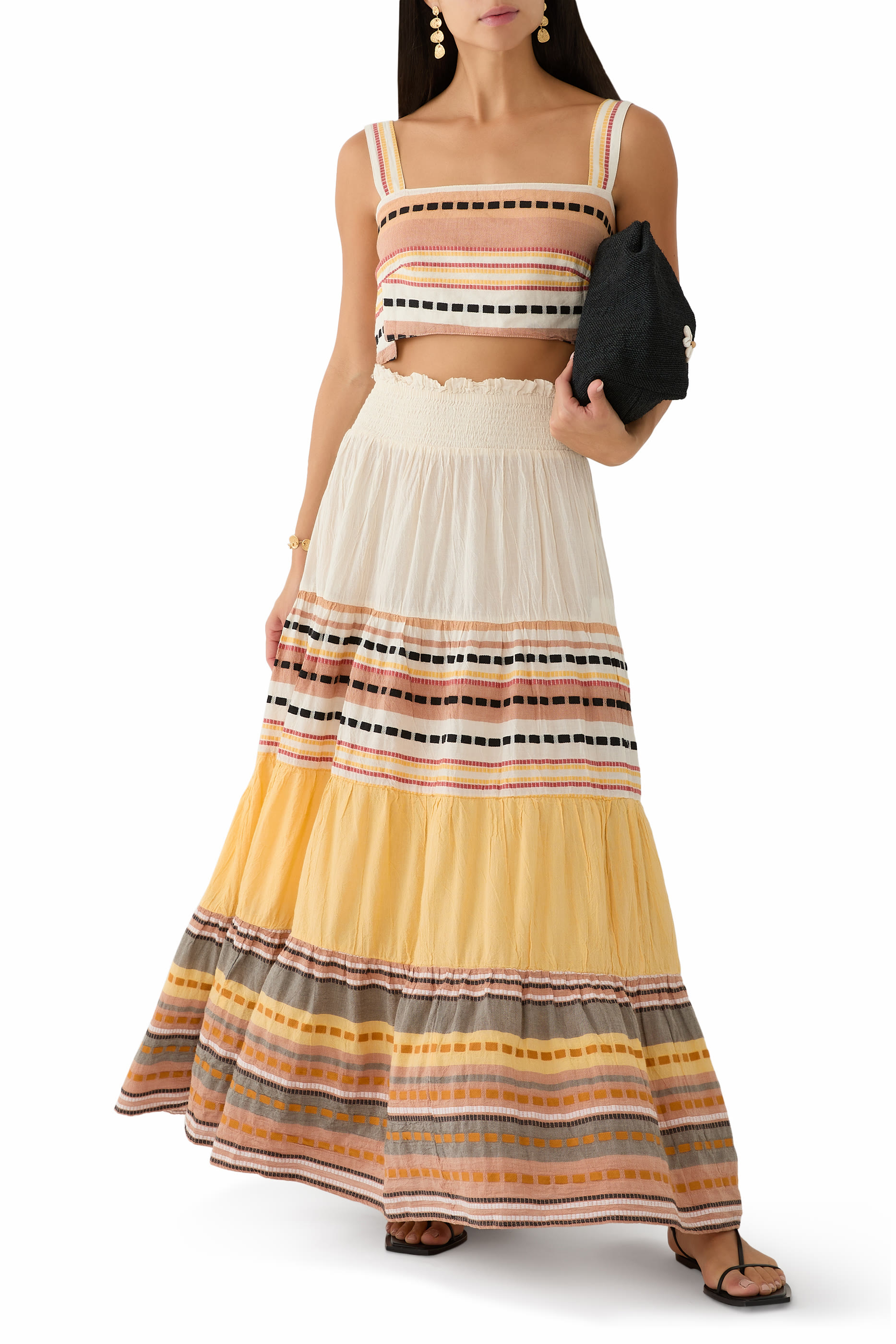 بلوزة زاكار مخططة بقصة قصيرة