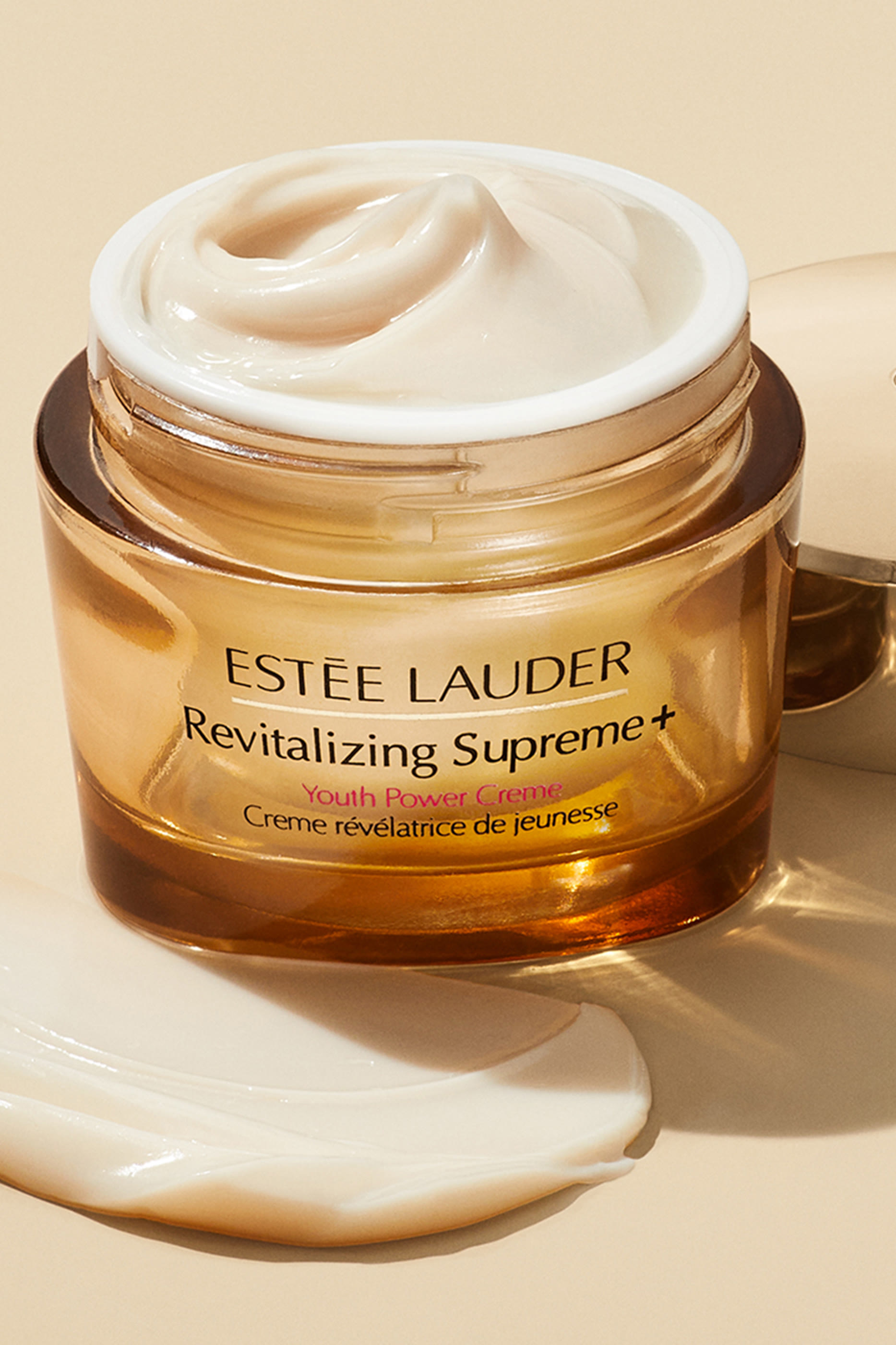 كريم ريفايتالايزينغ سوبريم+ لتعزيز شباب البشرة