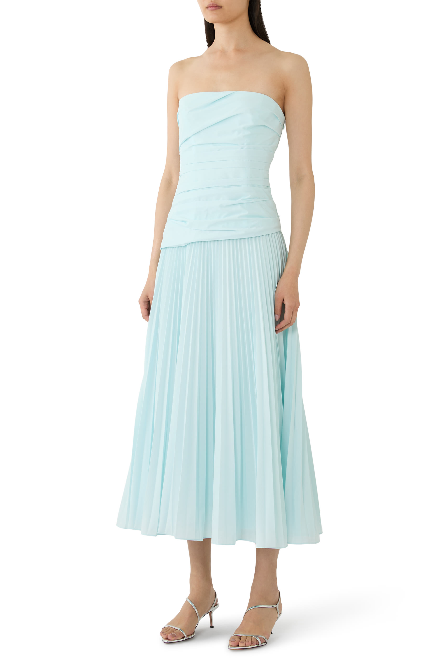 فستان ايري بصدرية بطيات