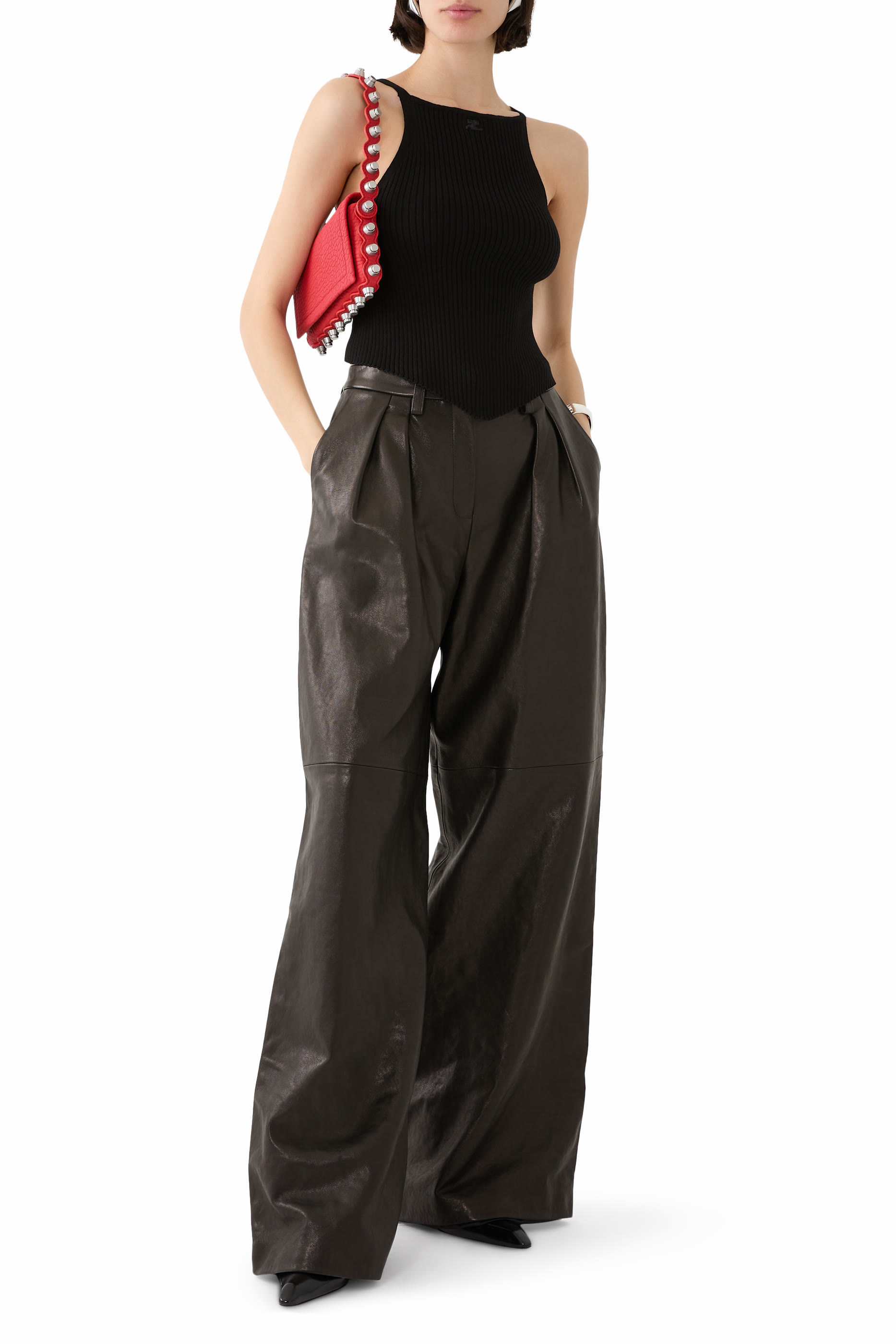 بلوزة منسوجة بوينتي بتصميم مضلع وشعار الماركة