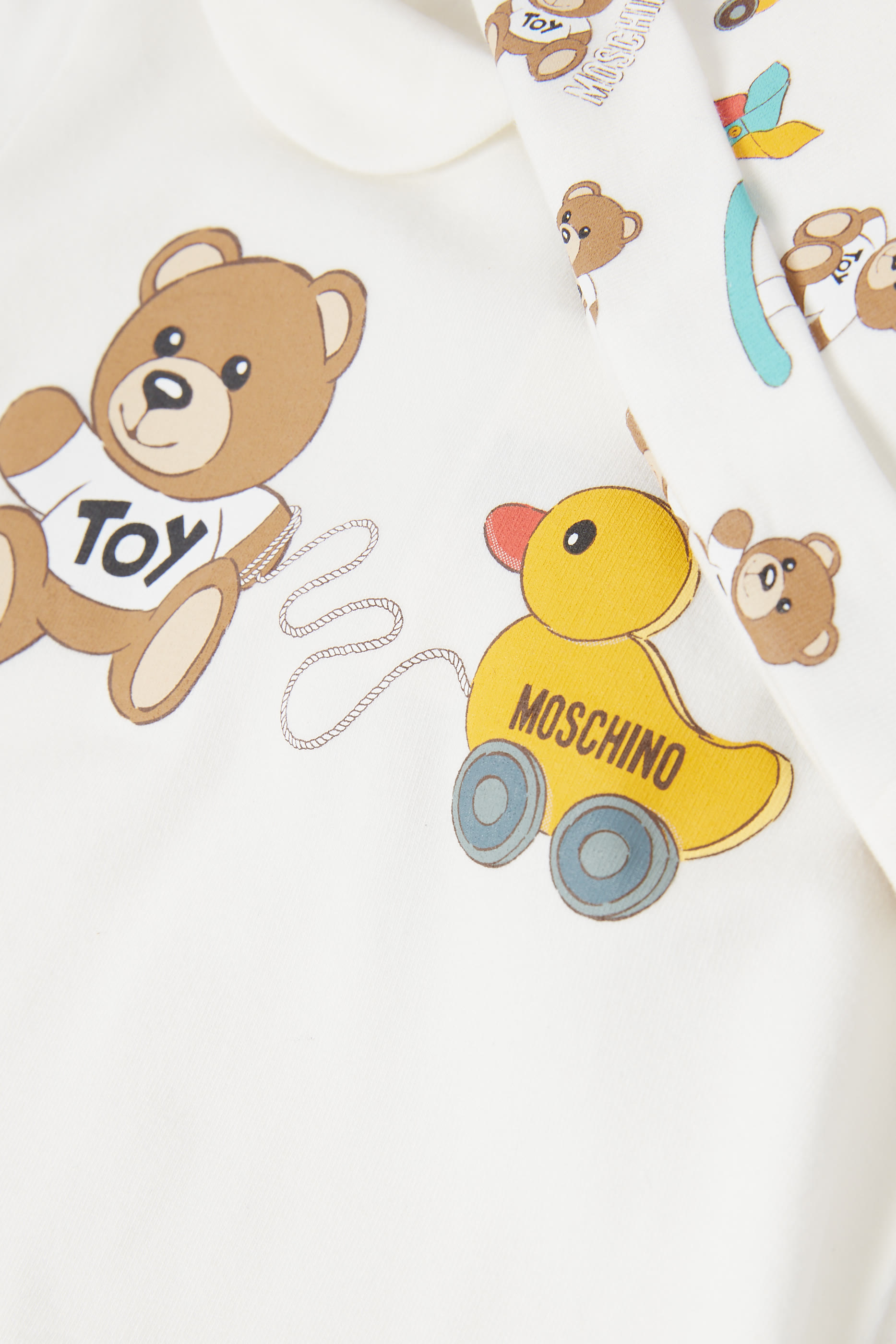 طقم هدية رومبر وقبعة للرضع