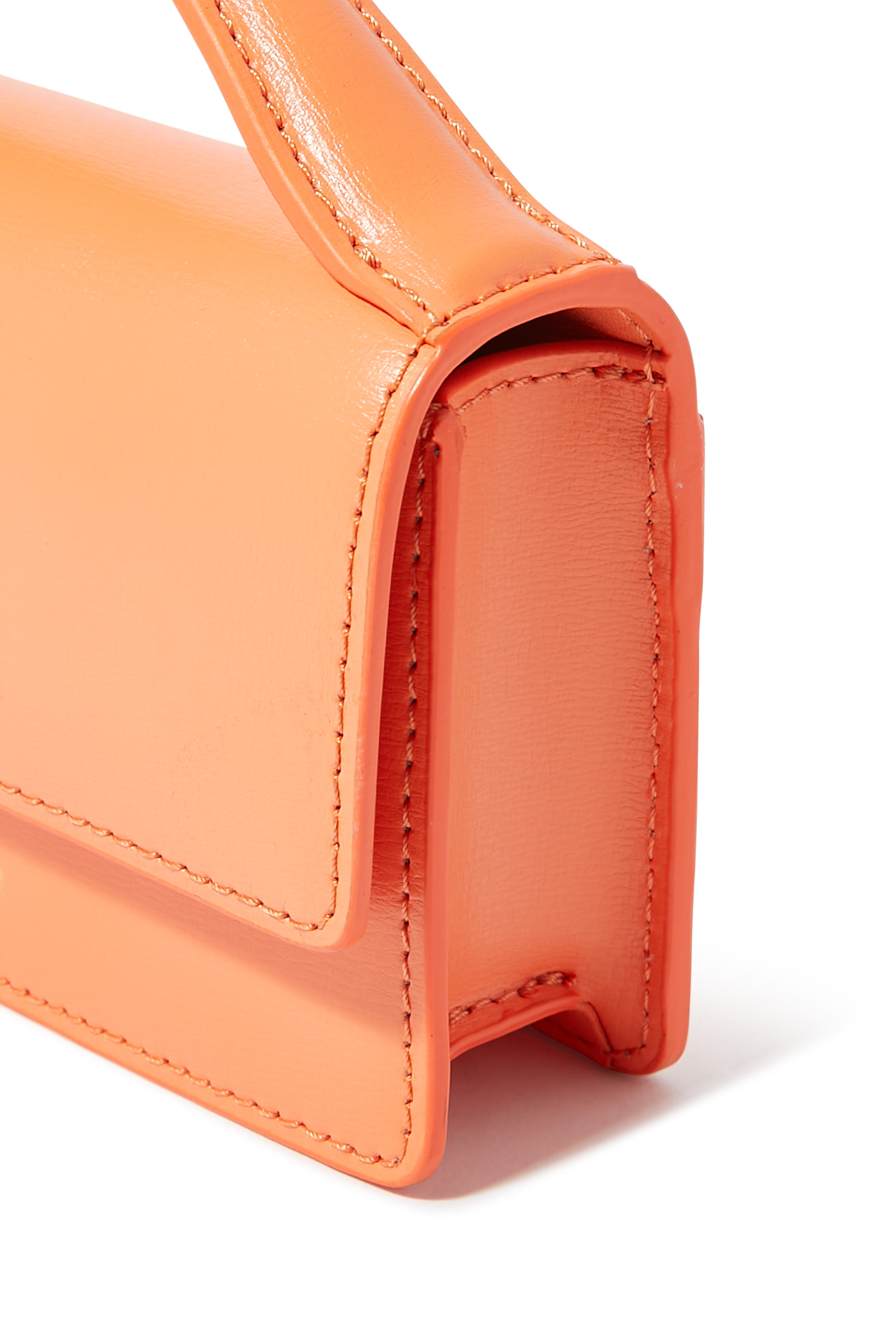 حقيبة بوند صغيرة بيد علوية