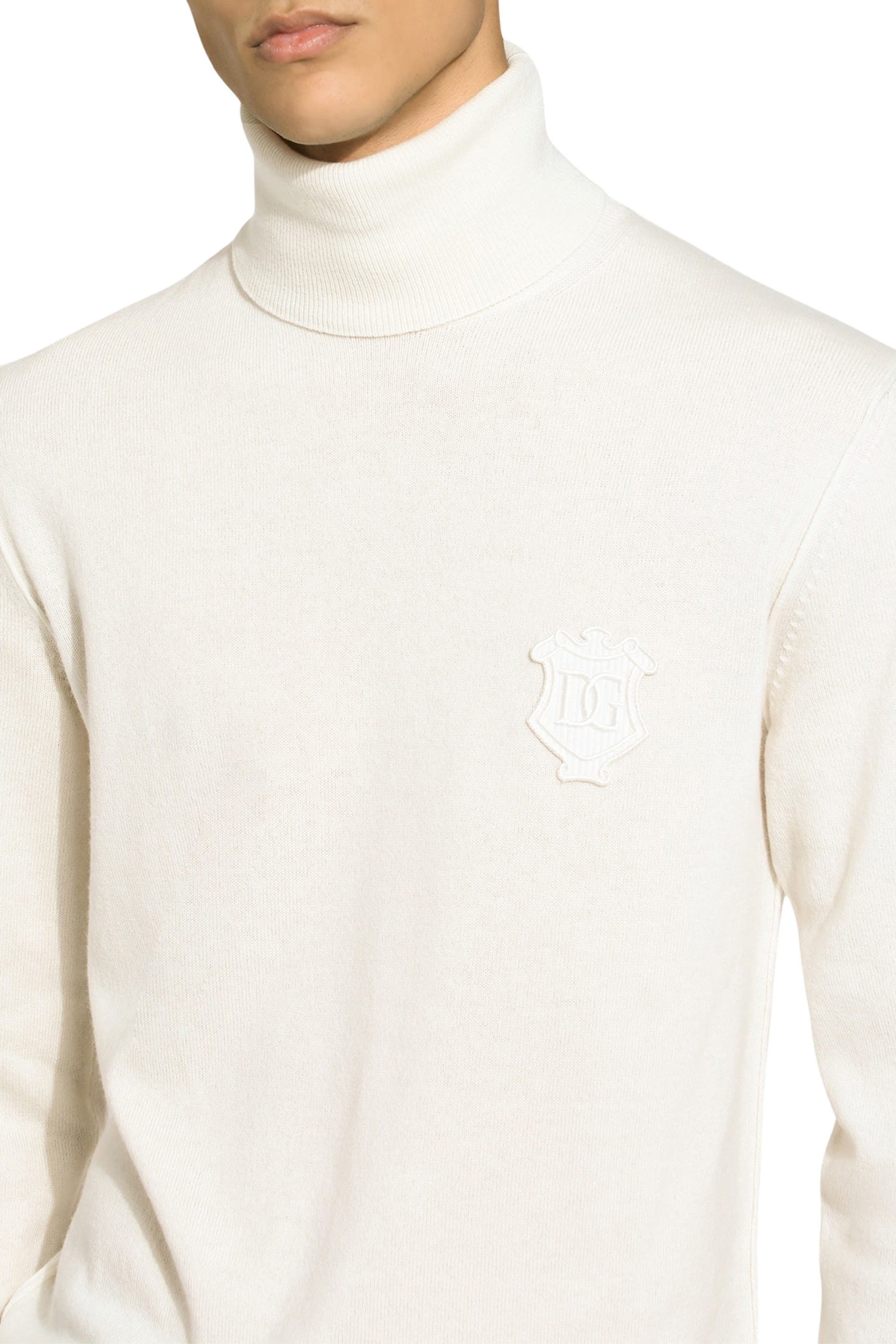 سترة بياقة عالية صوف