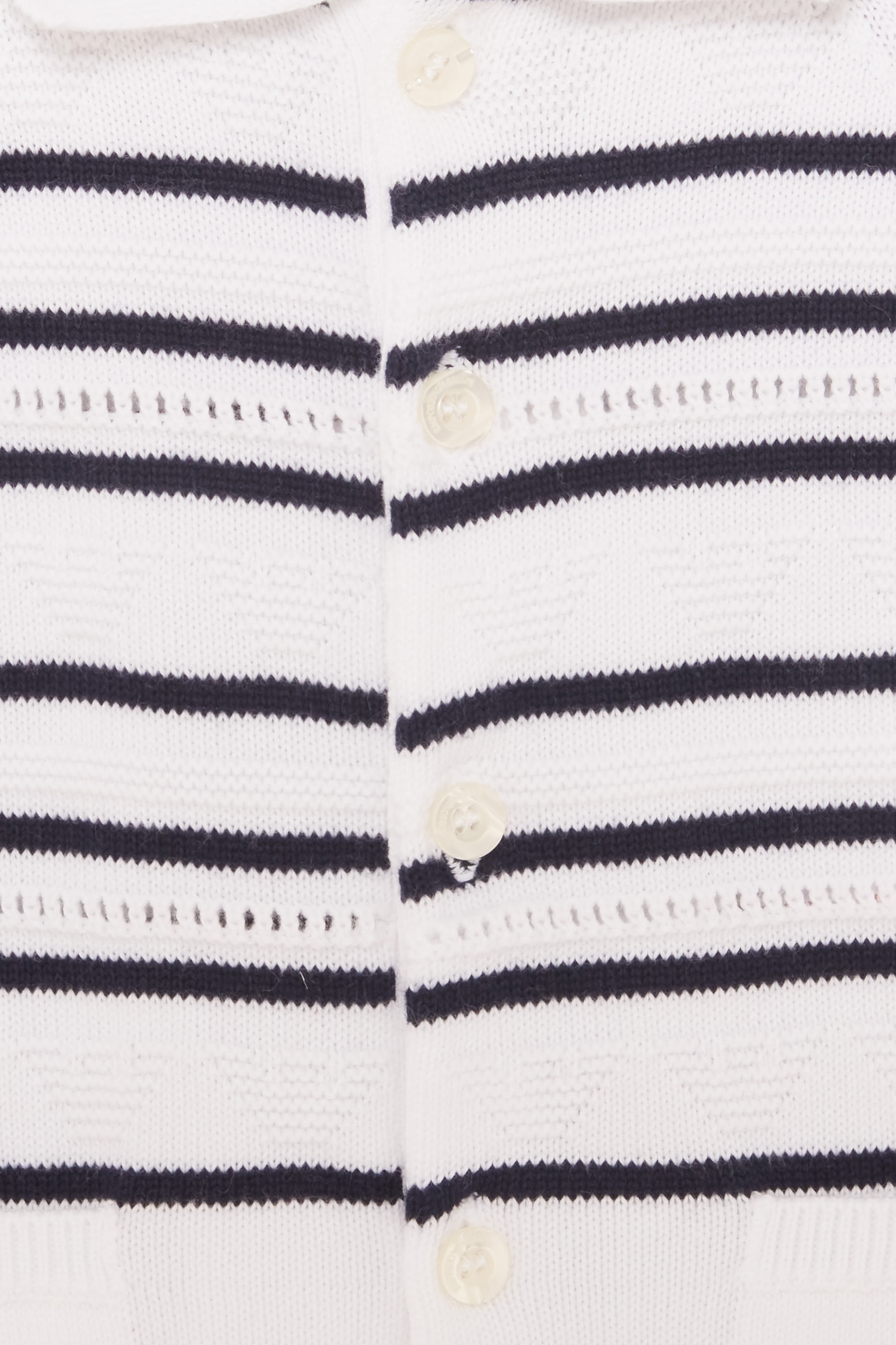 جمبسوت بأزرار ونقشة مخططة للأطفال