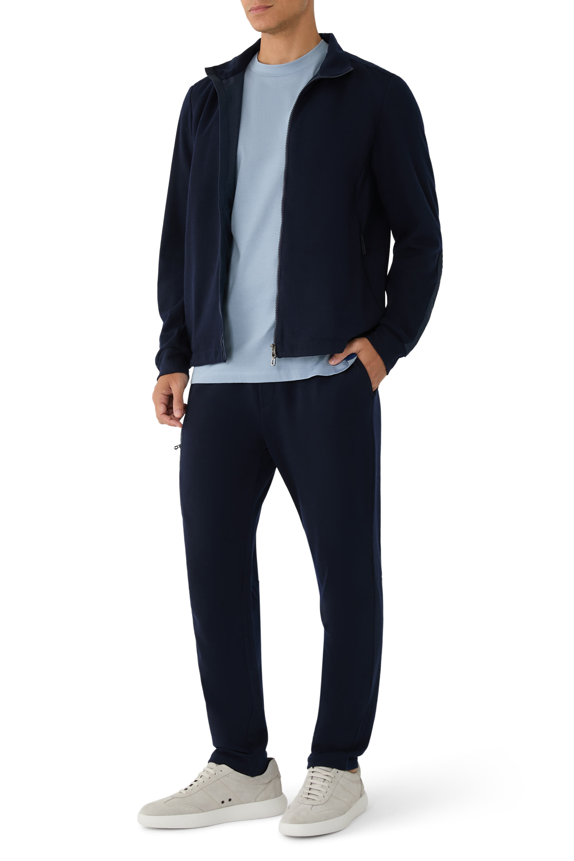 سويت شيرت إكسبلورر