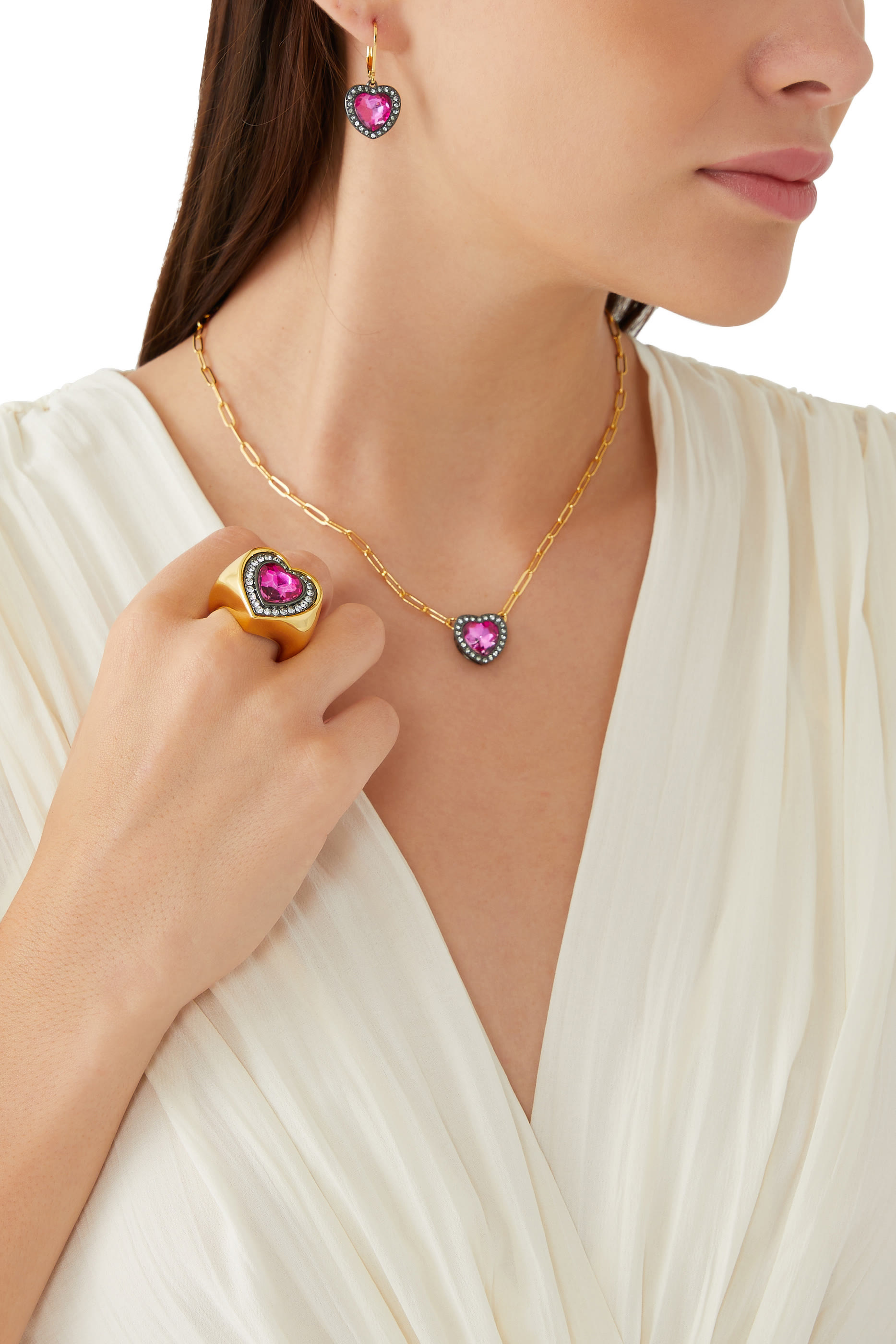 خاتم مرصع بكريستال بتصميم قلب