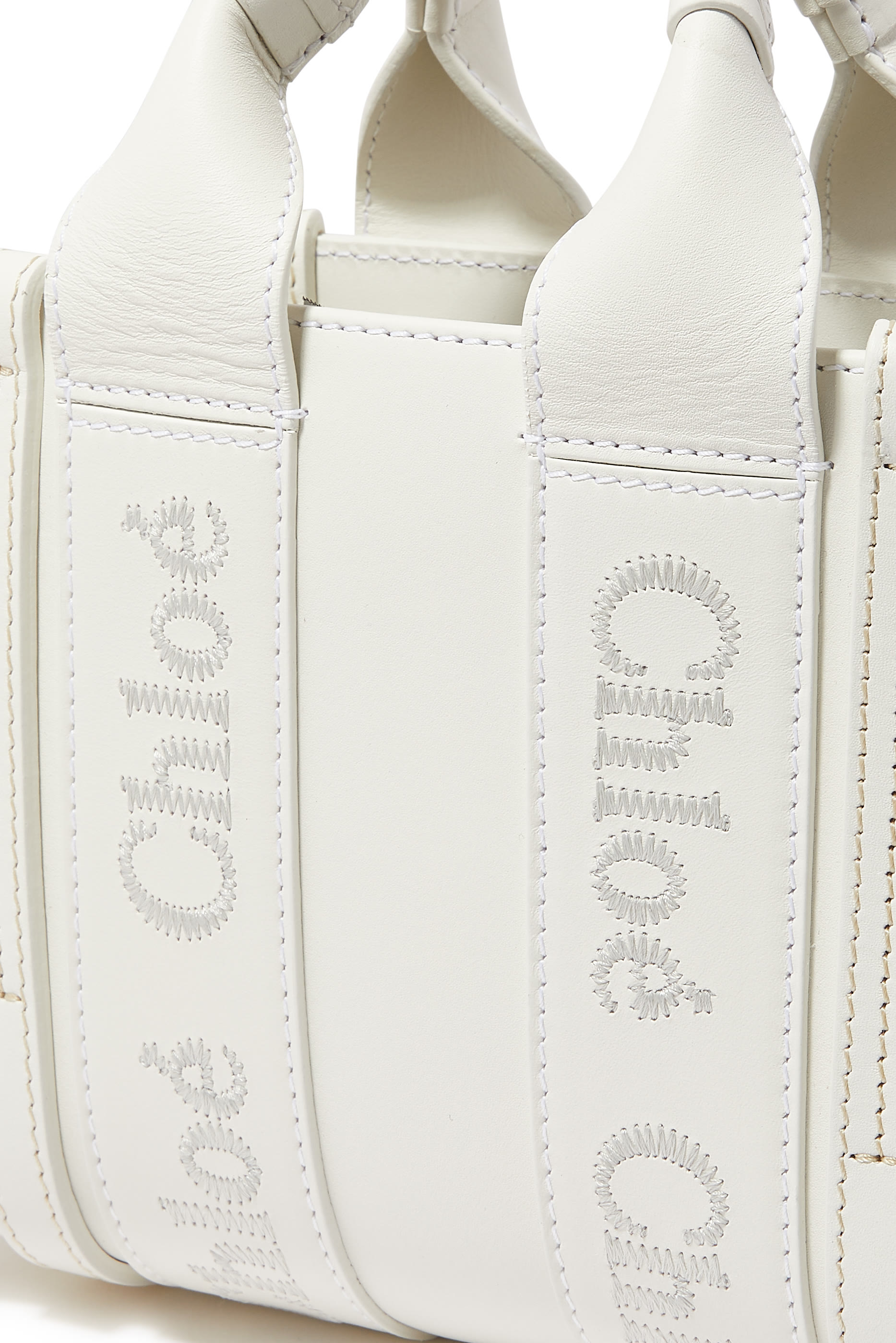 حقيبة يد وودي صغيرة