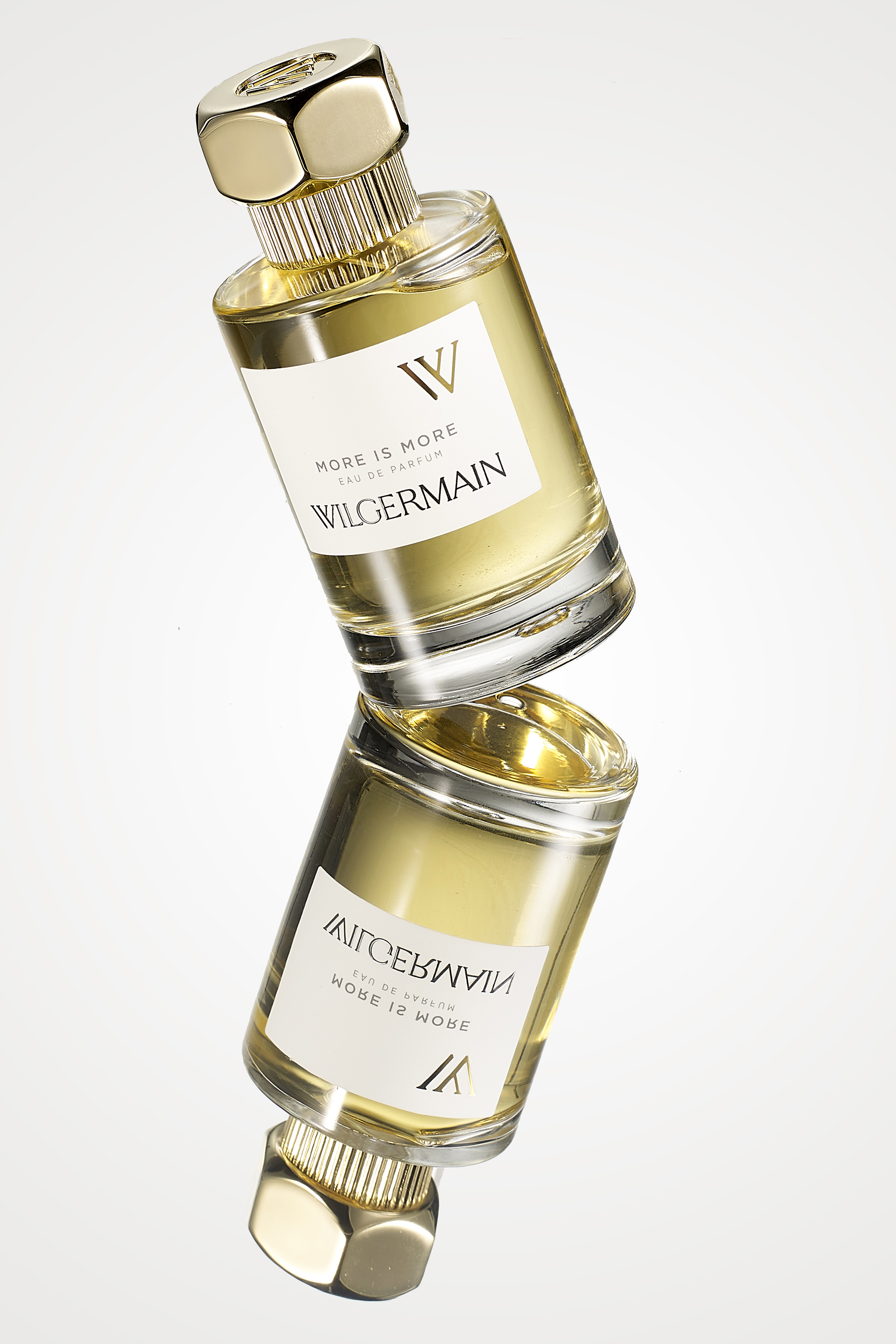 أو دو بارفان مور ايز مور