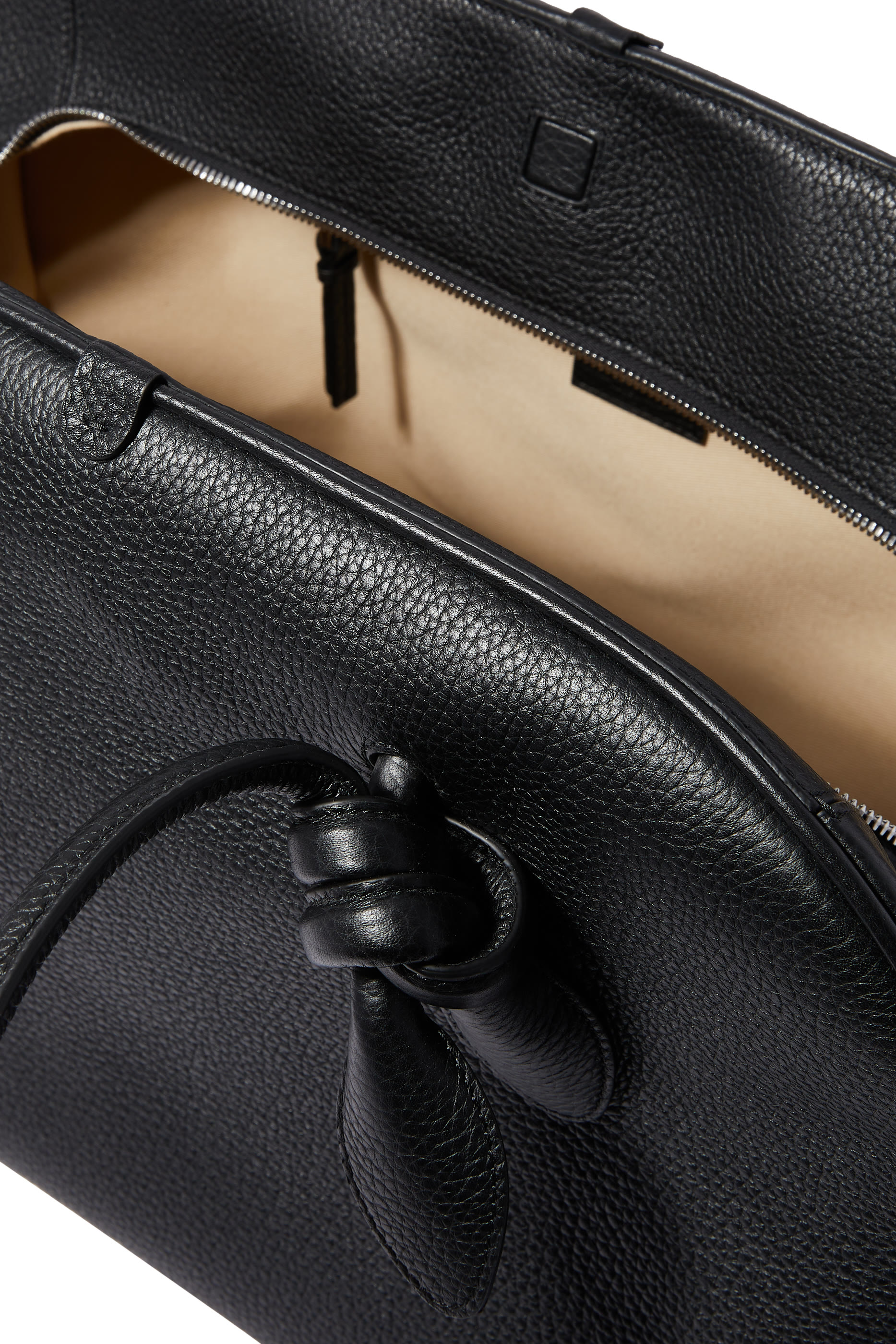 حقيبة توريزمو كبيرة