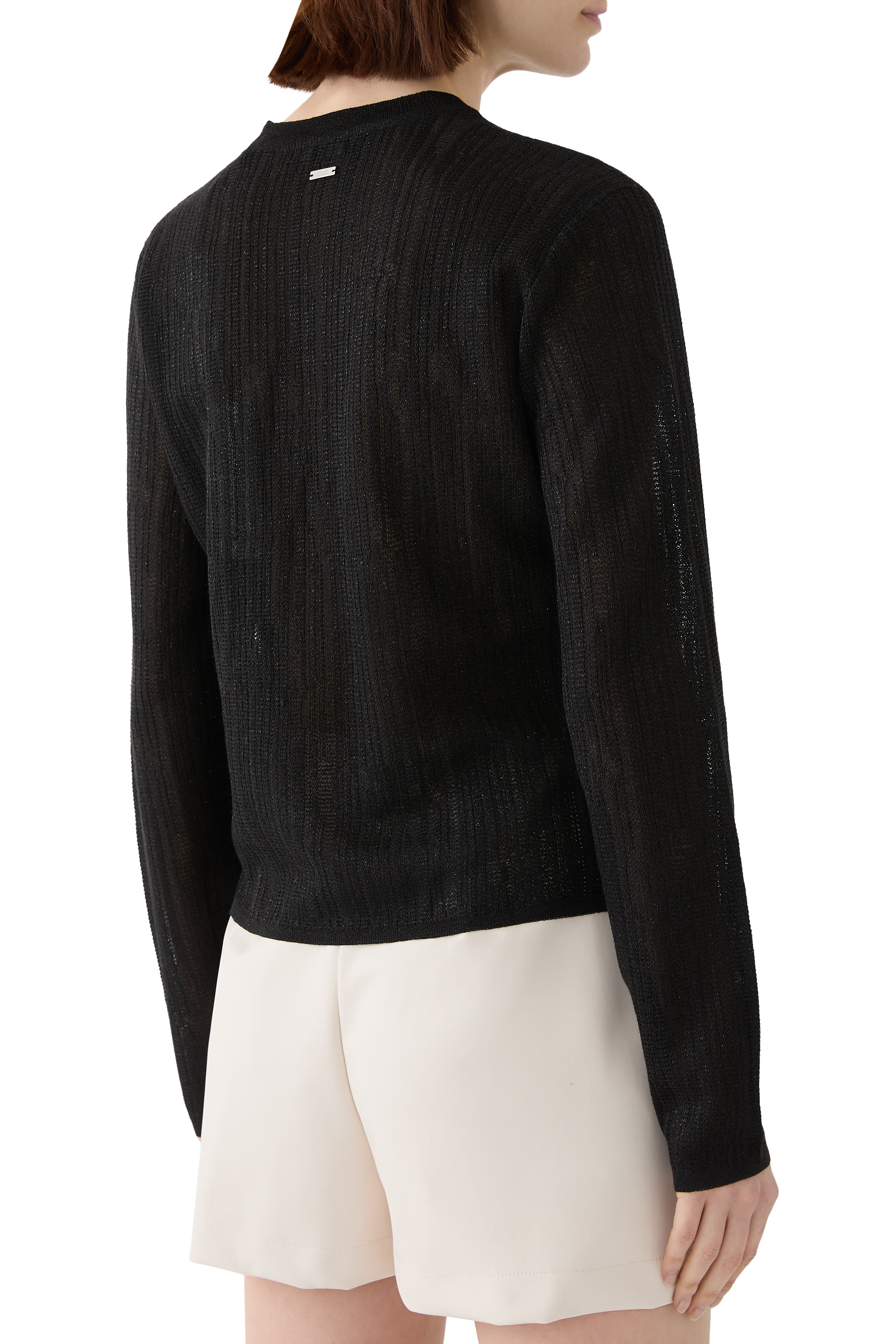 كنزة بأكمام طويلة