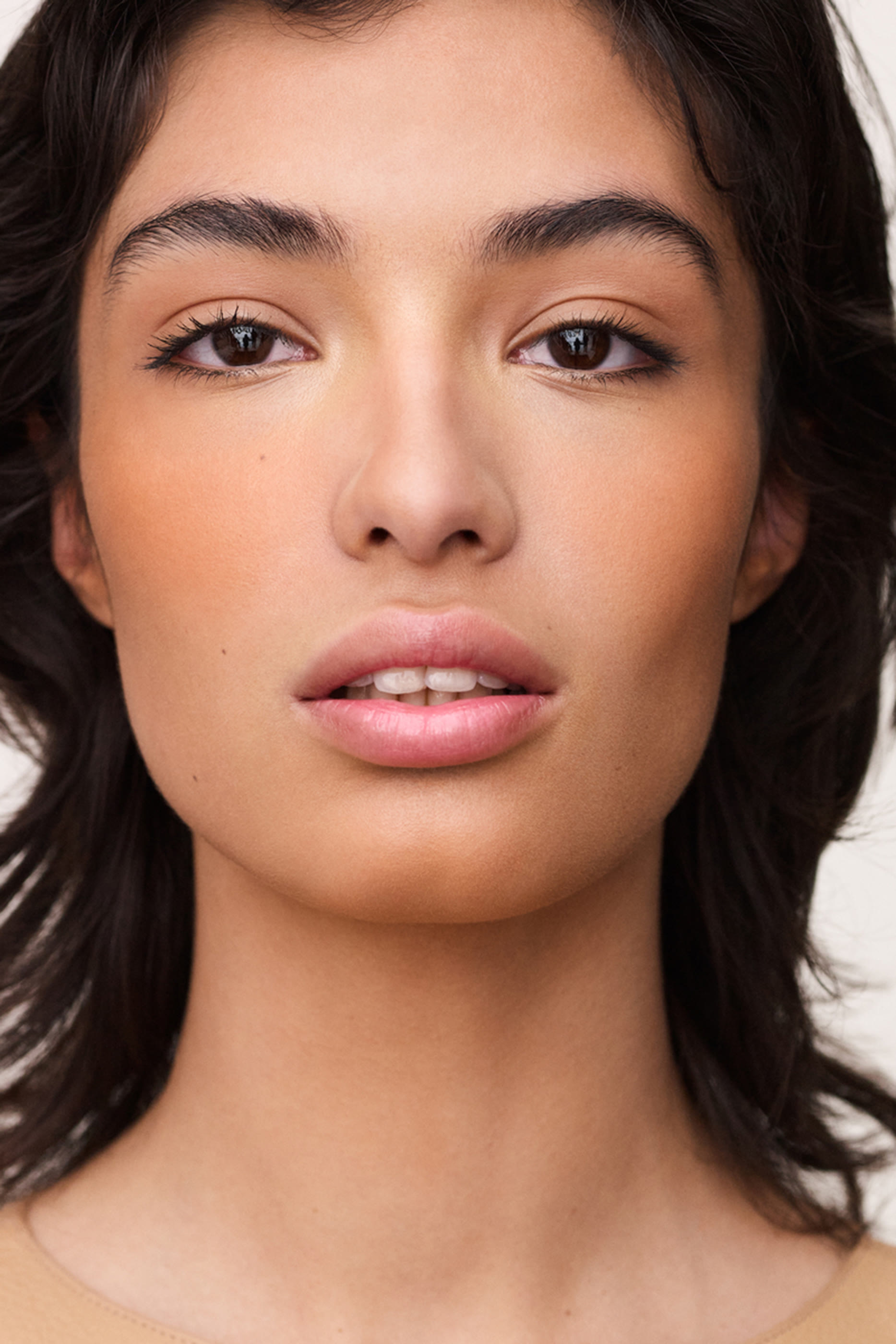 بودرة معدنية لإشراق صحي Herm&egrave;s Plein Air, H Trio