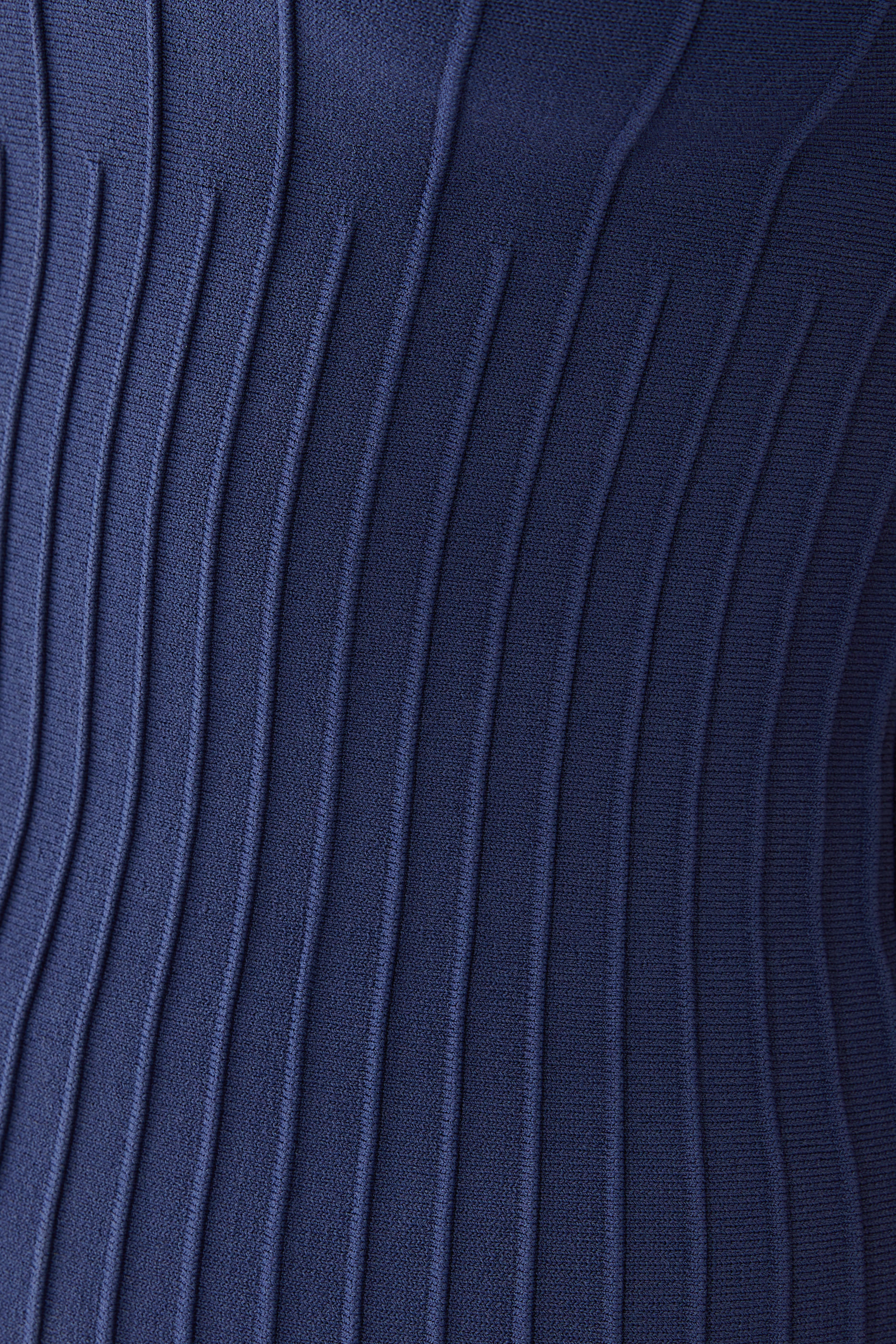 بلوزة إلينور