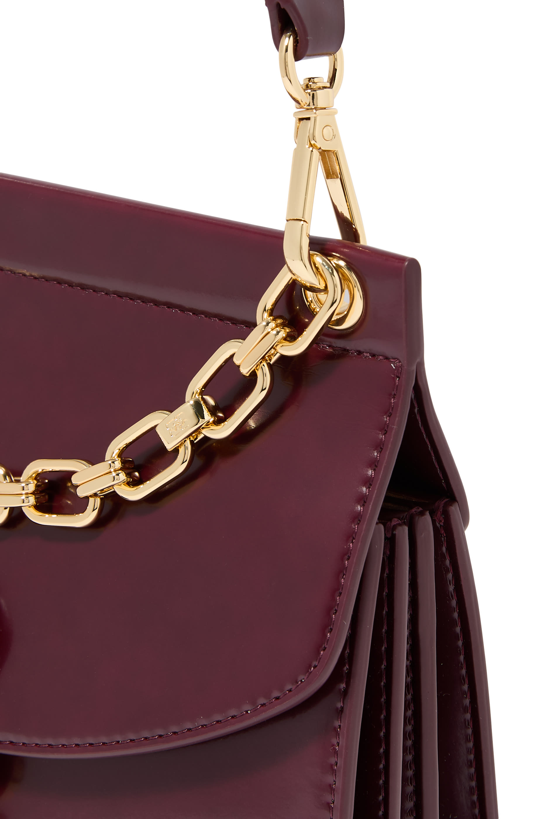 حقيبة أبو-جي صغيرة بحمالة سلسلة