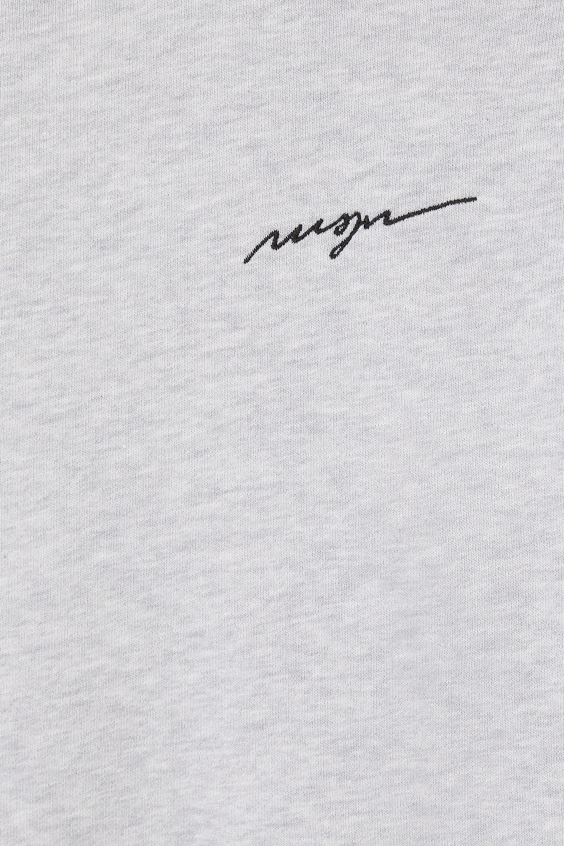 سويت شيرت بشعار الماركة المطرز للأطفال