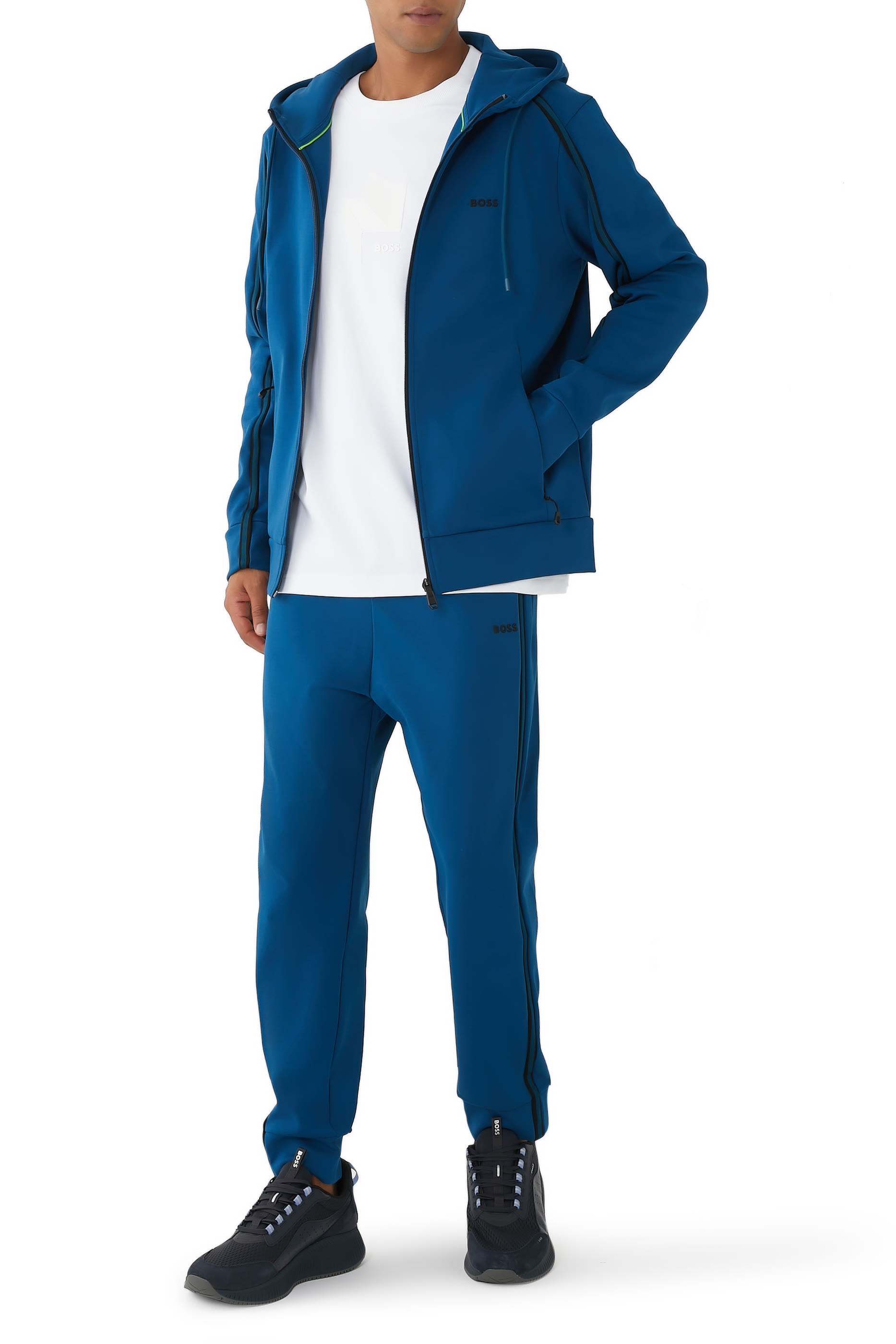 بنطال هاديكو بشعار الماركة