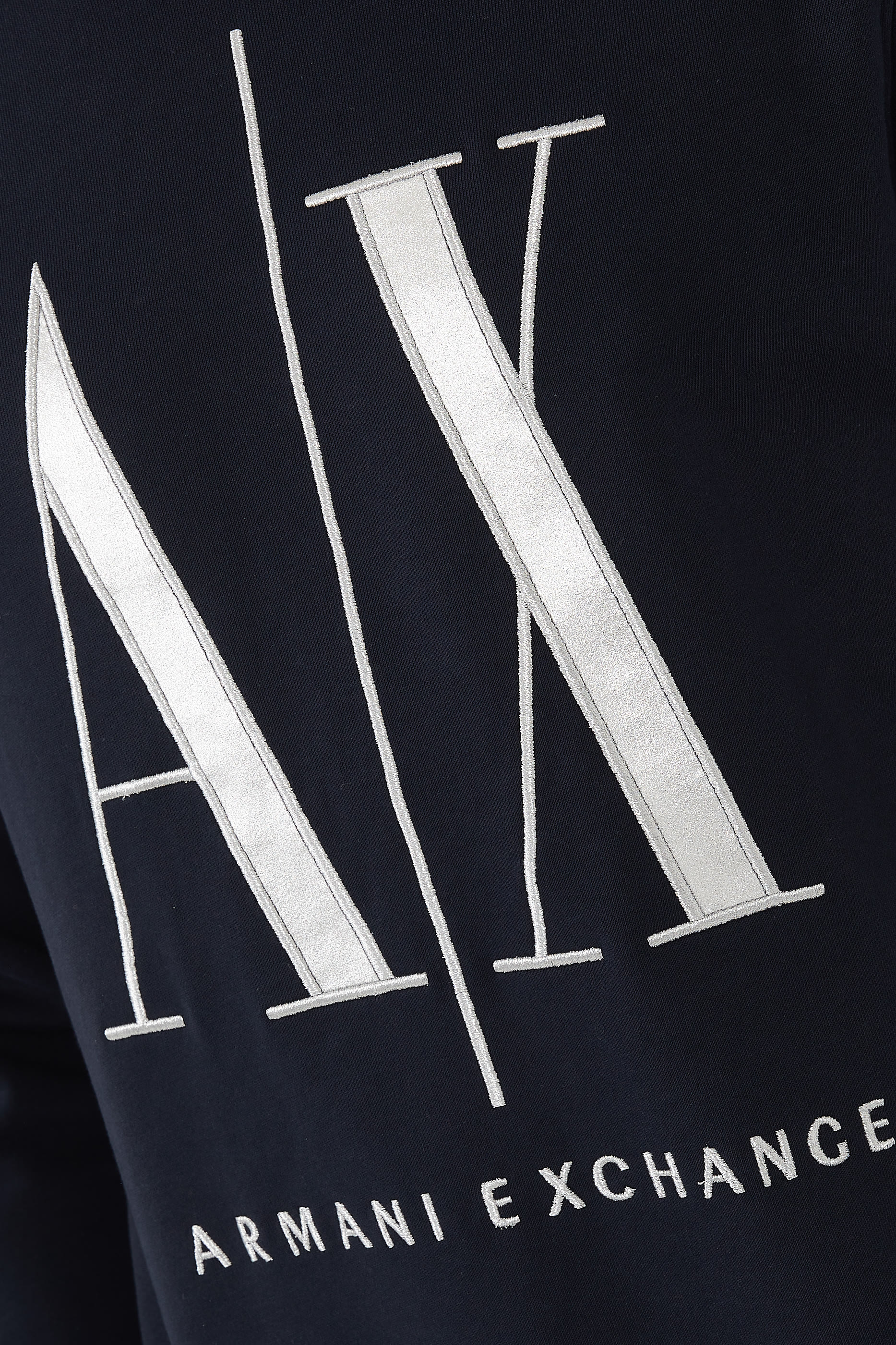 سويت شيرت ايكون بشعار الماركة