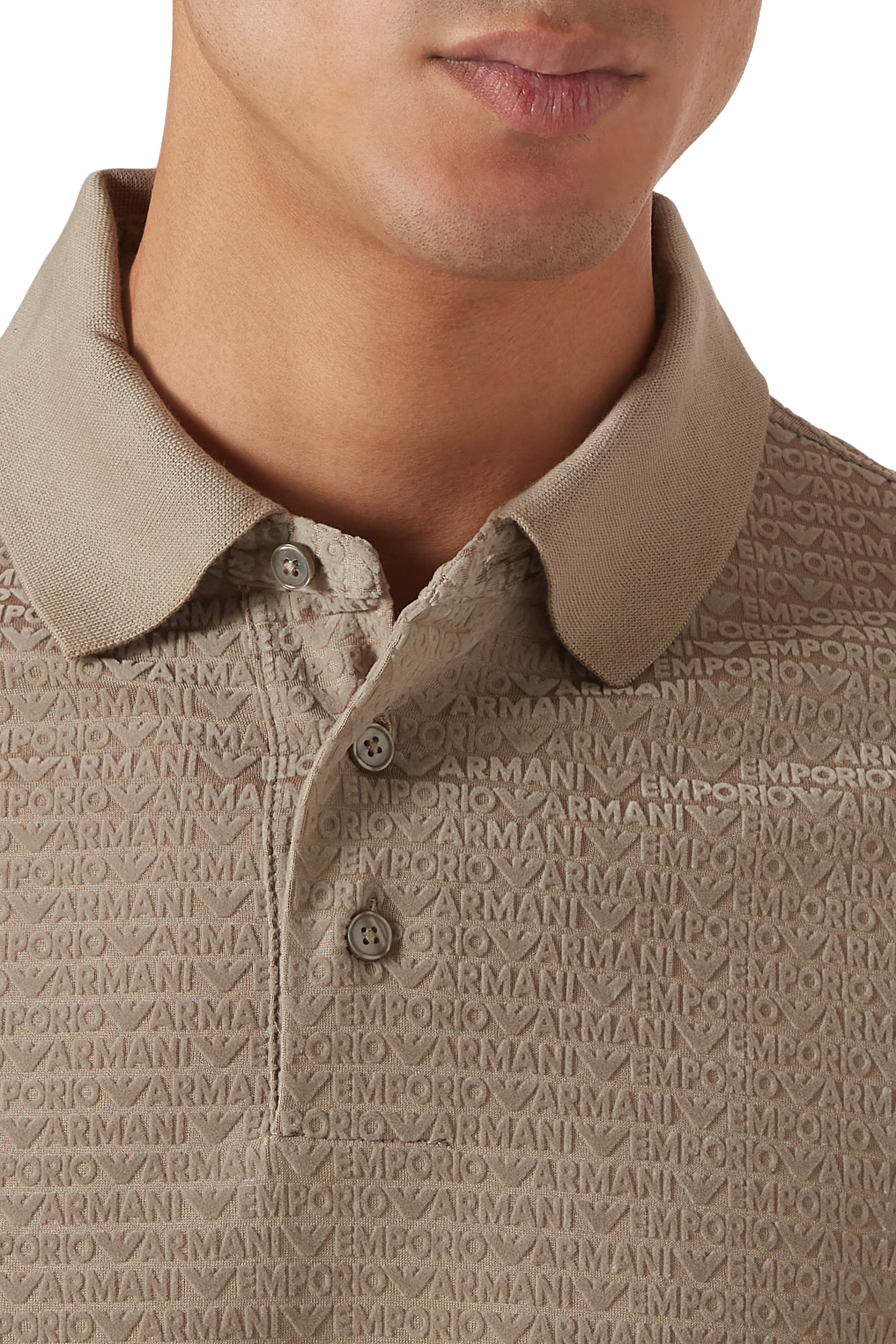 كاب بايسبول بشعار الماركة