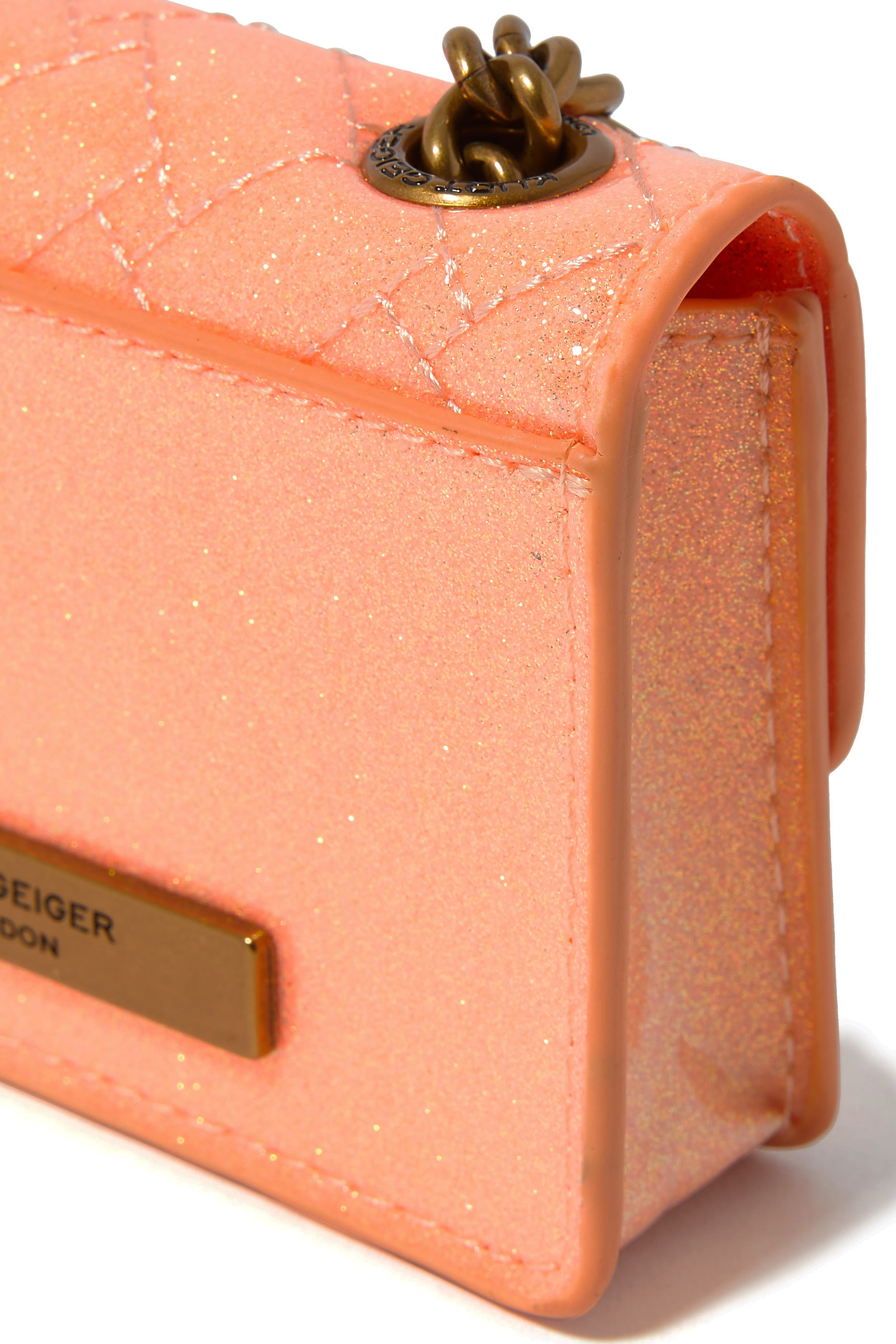 حقيبة كتف كنسينغتون صغيرة