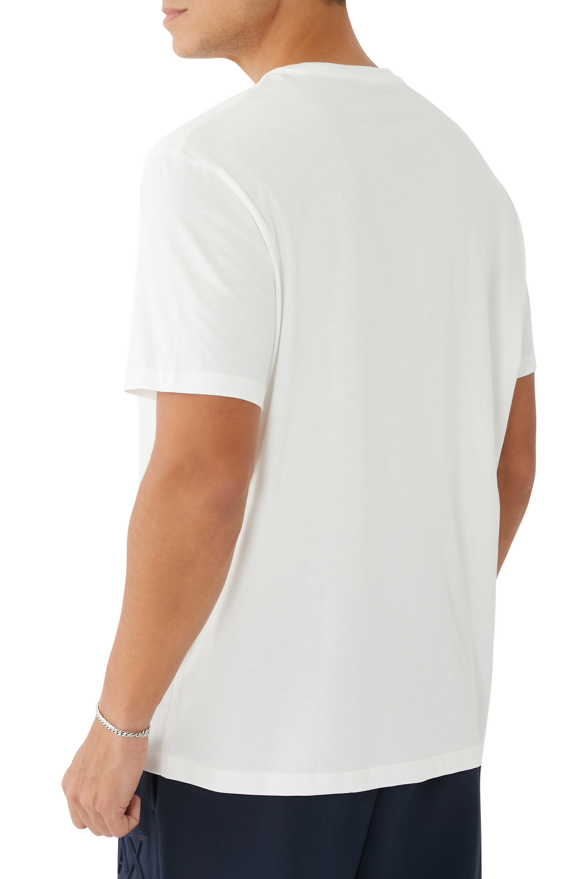 تيشيرت ميتا نايتشر بطبعات شعار الماركة