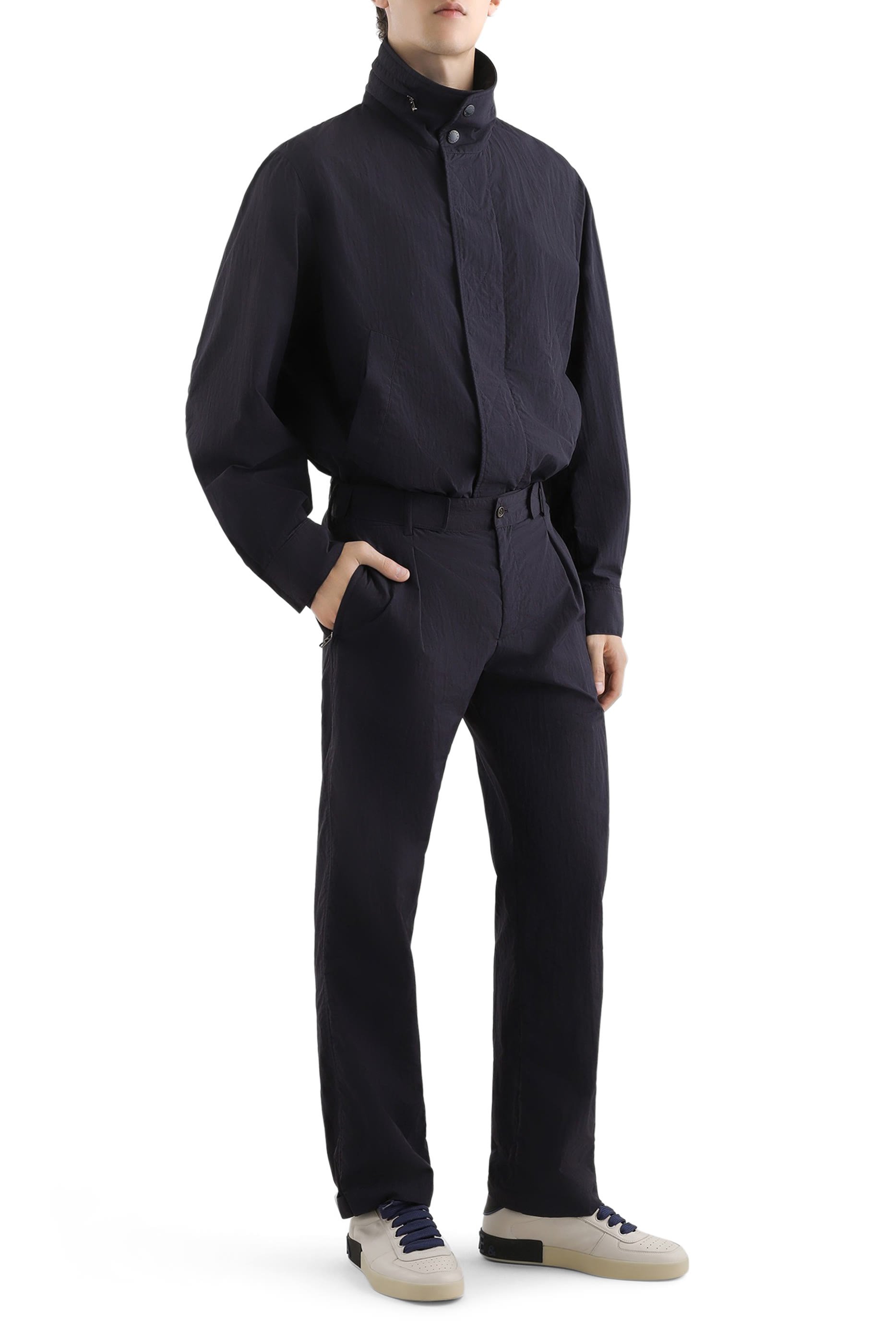 تيشيرت بشعار الماركة قماش بيكيه معالج