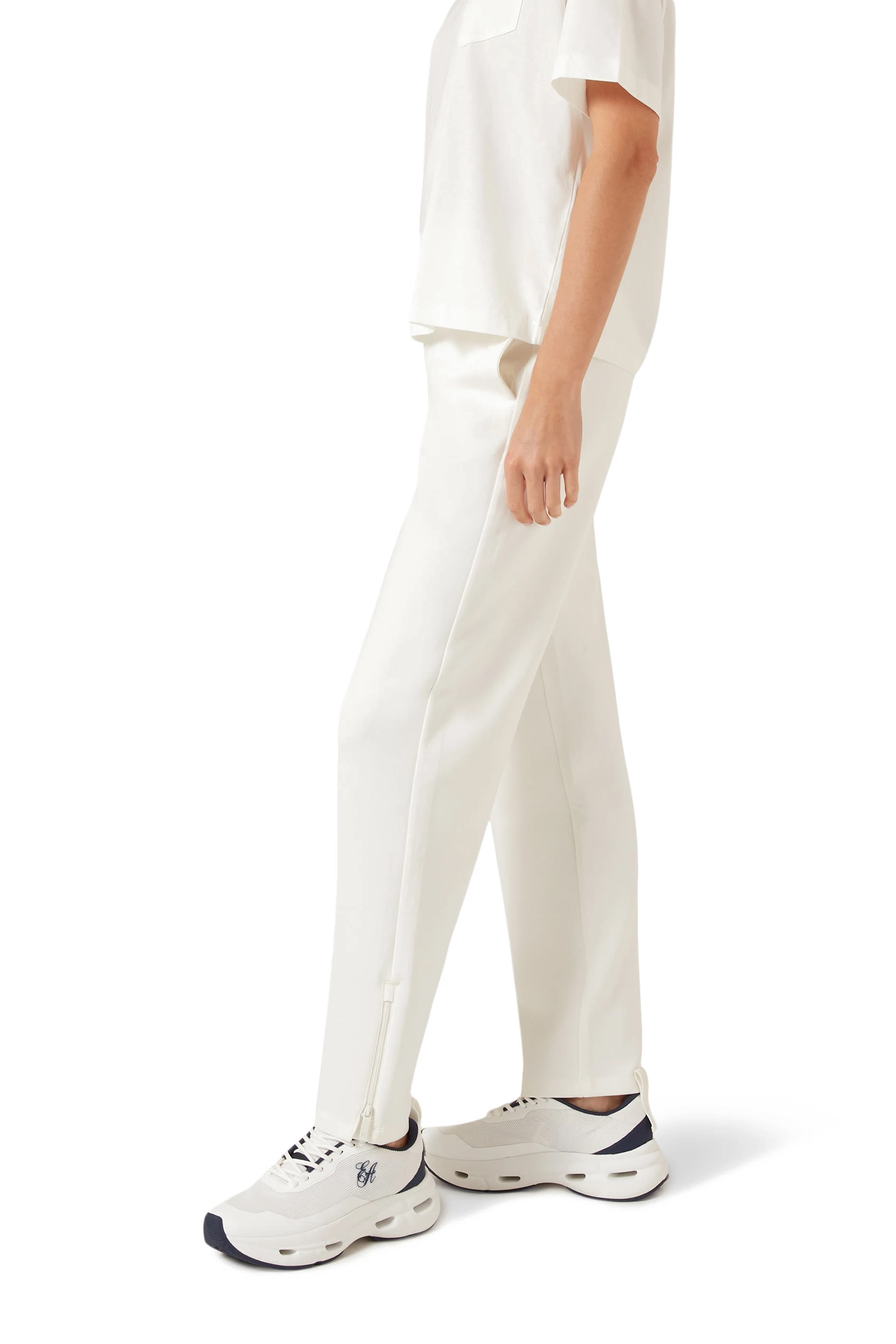 سنيكرز نسيج معالج