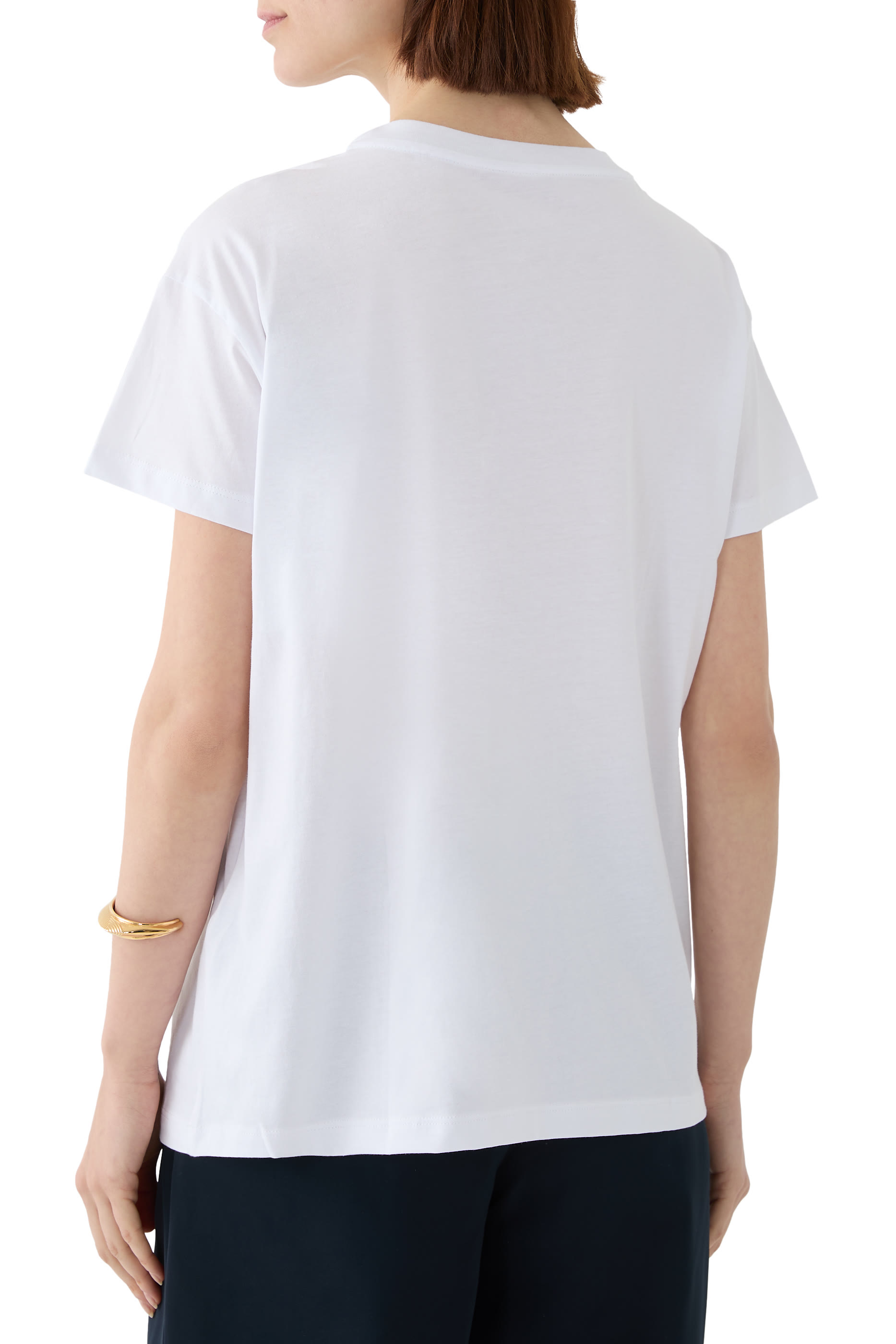 تيشيرت بشعار الماركة