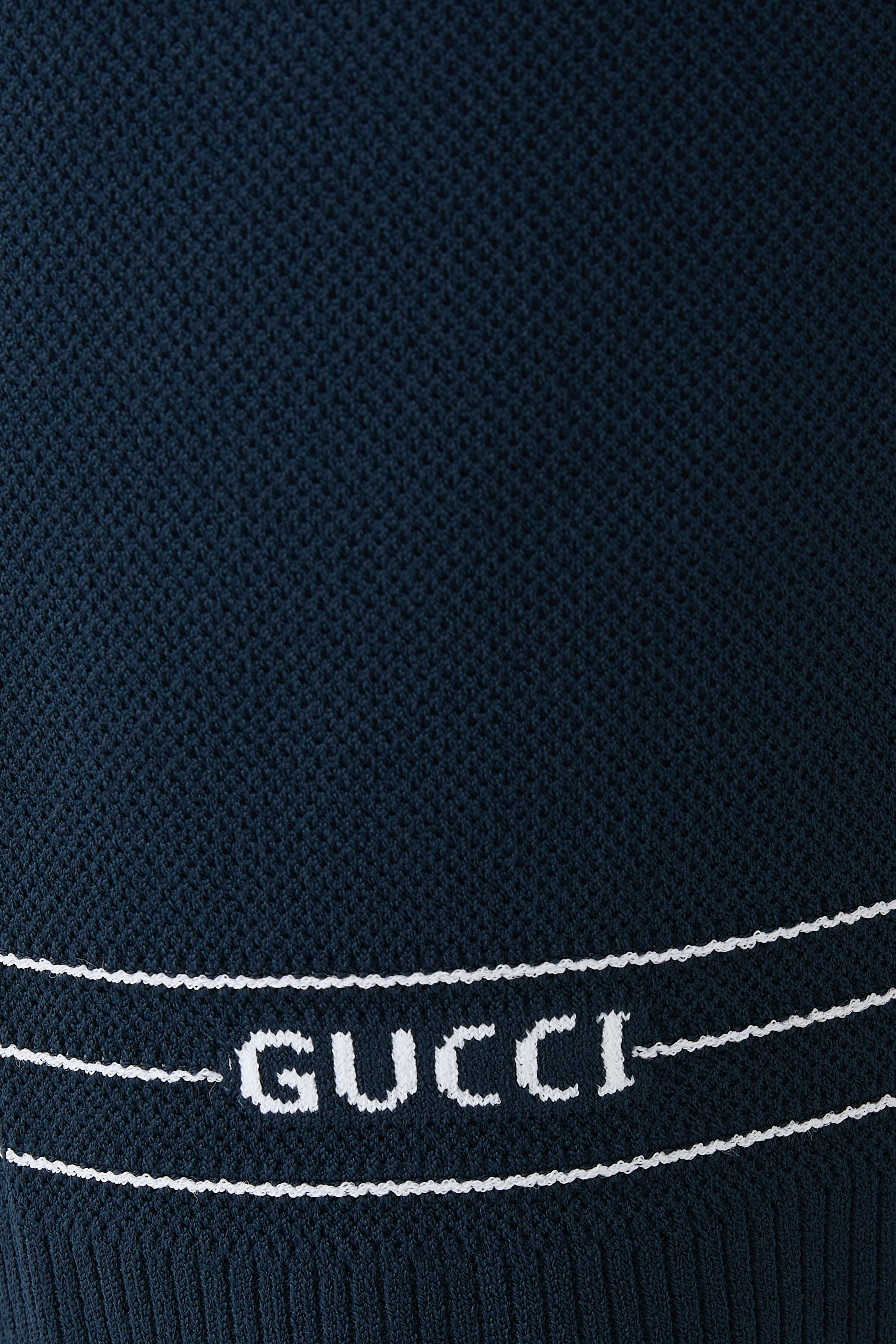 شورت قماش إنتارسيا