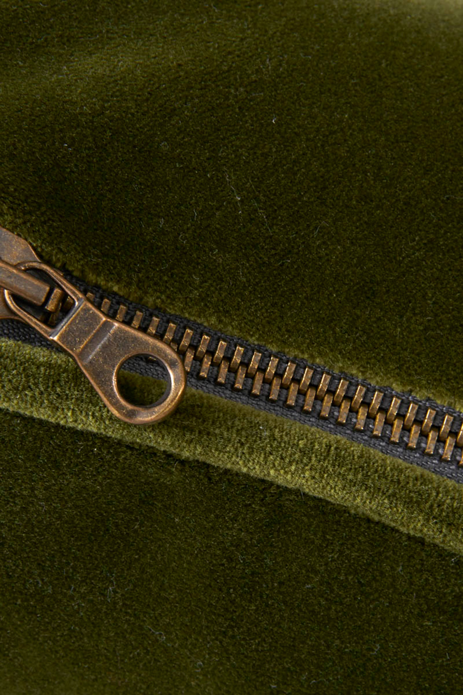 وسادة ديفان قطيفة