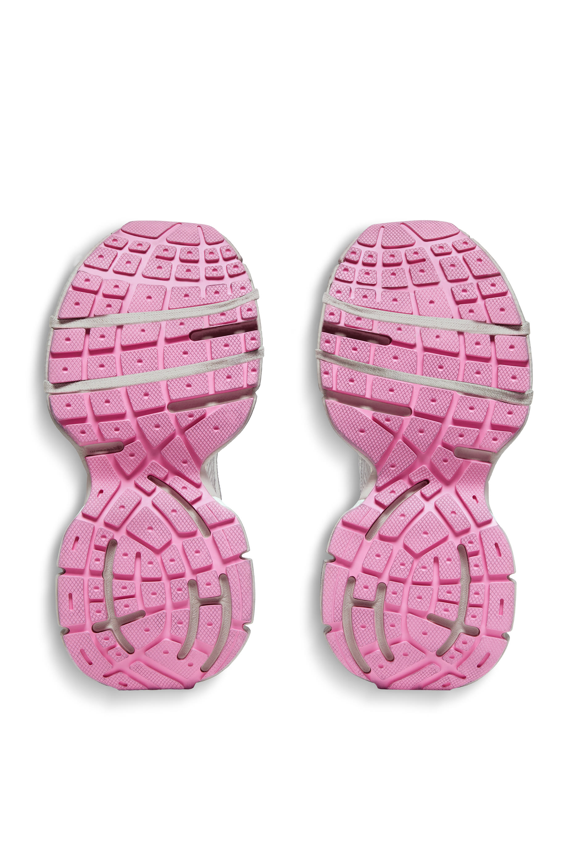 سنيكرز 3XL خالي من الجلد