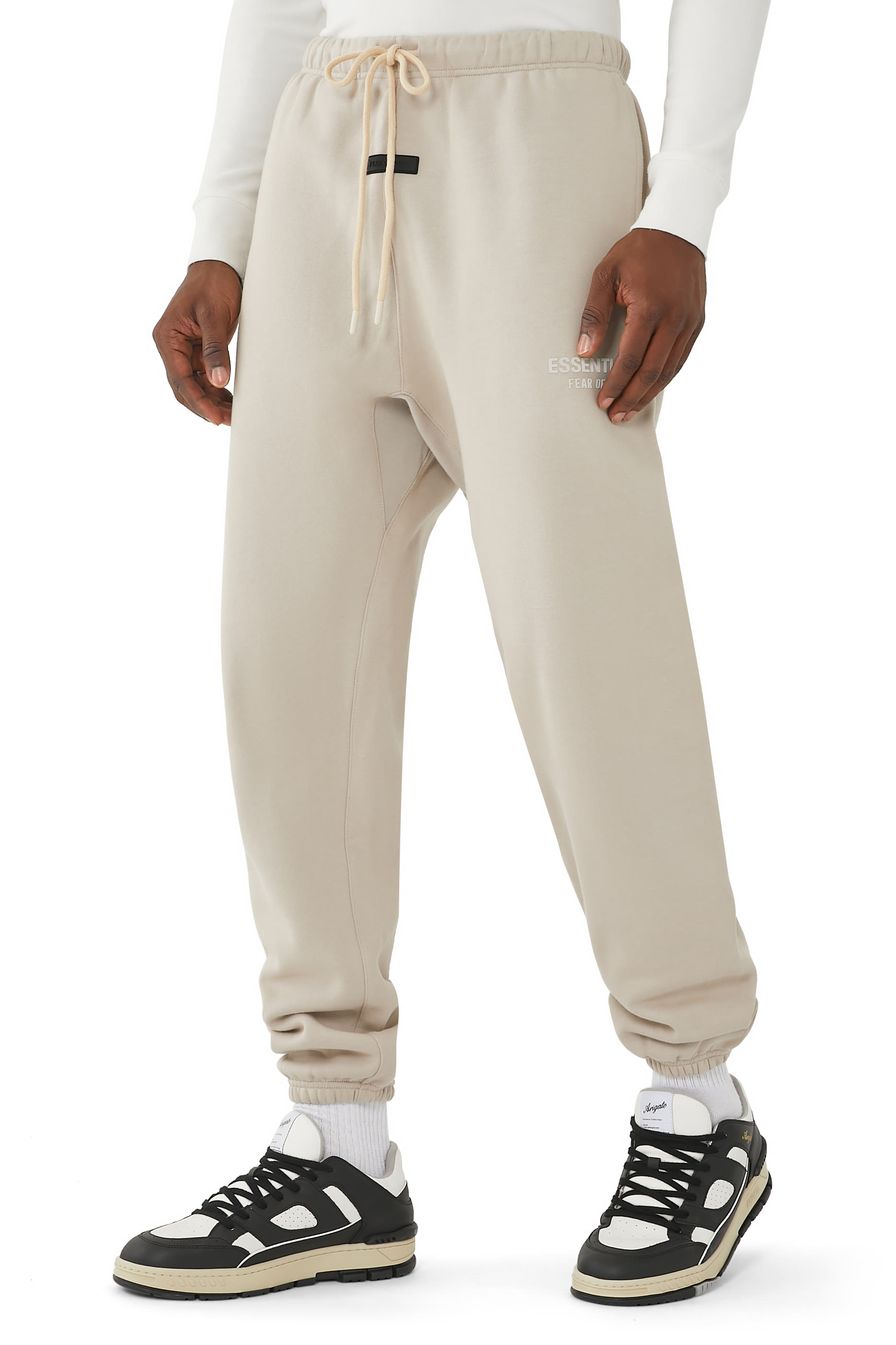 بنطال رياضي بشعار اسنشالز