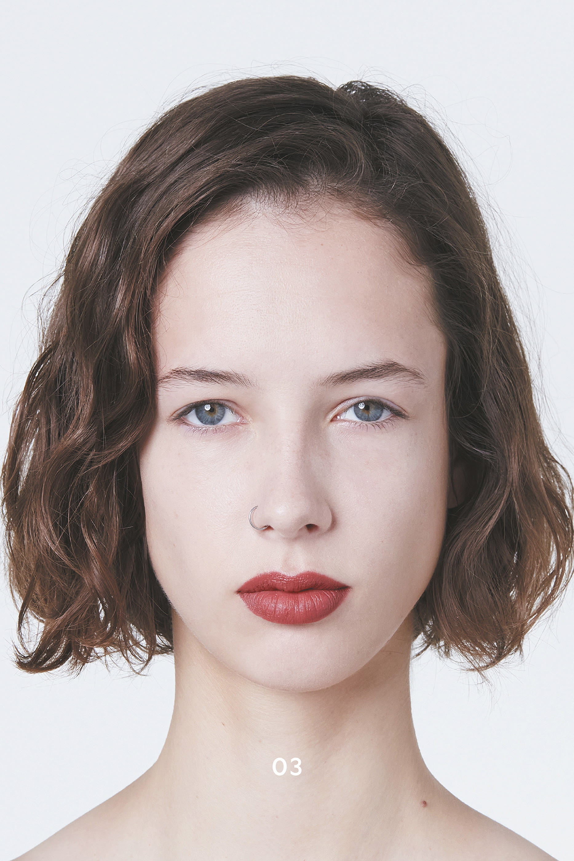 قلم تحديد الشفاه كونتور دي ليفر درجة 02 تيندر