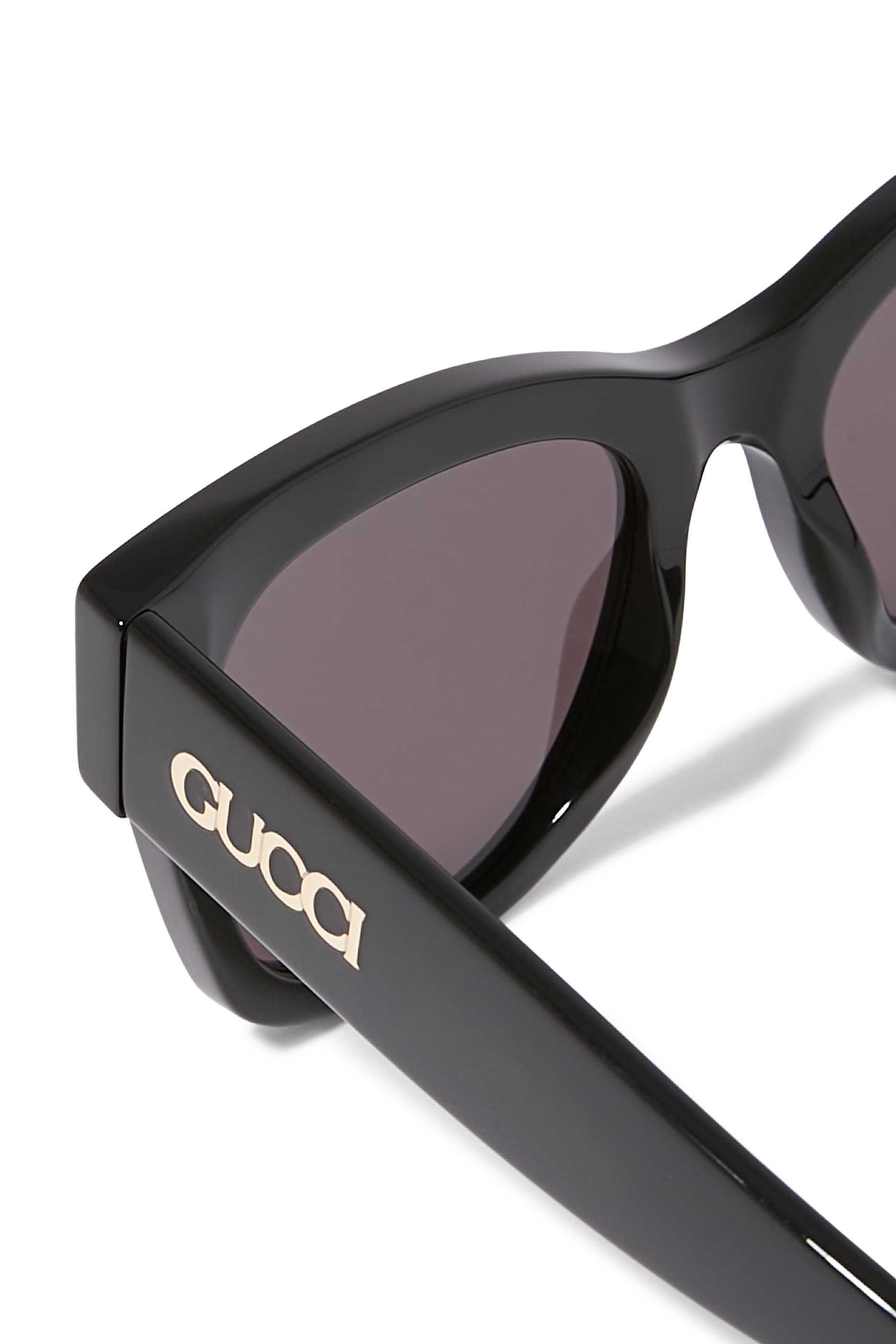 نظارة شمسية بإطار بتصميم فراشة